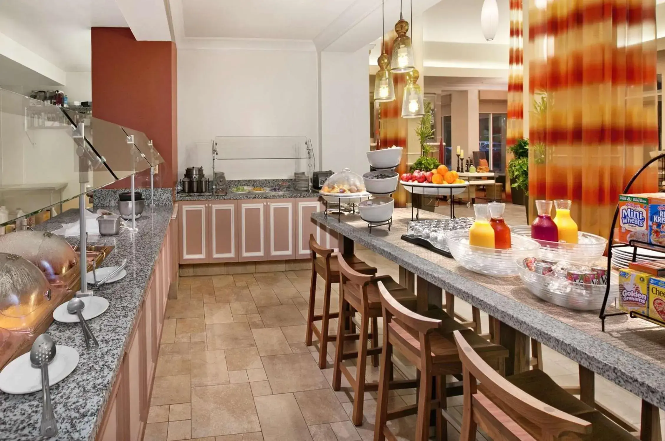 Food and drinks in Hilton Garden Inn San Francisco Airport North Food and drinks in Hilton Garden Inn San Francisco Airport North