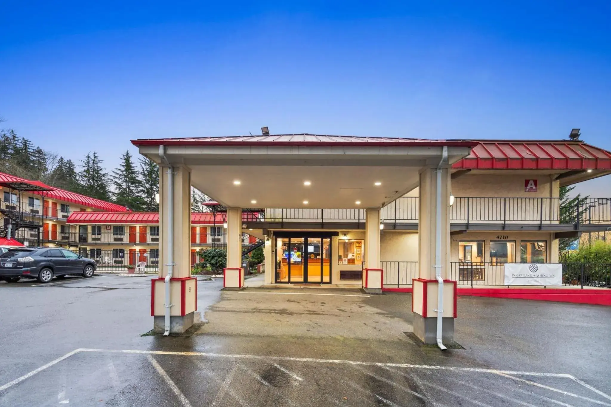 Facade/entrance in Inn at Lake Washington By OYO I-405 Facade/entrance in Inn at Lake Washington By OYO I-405