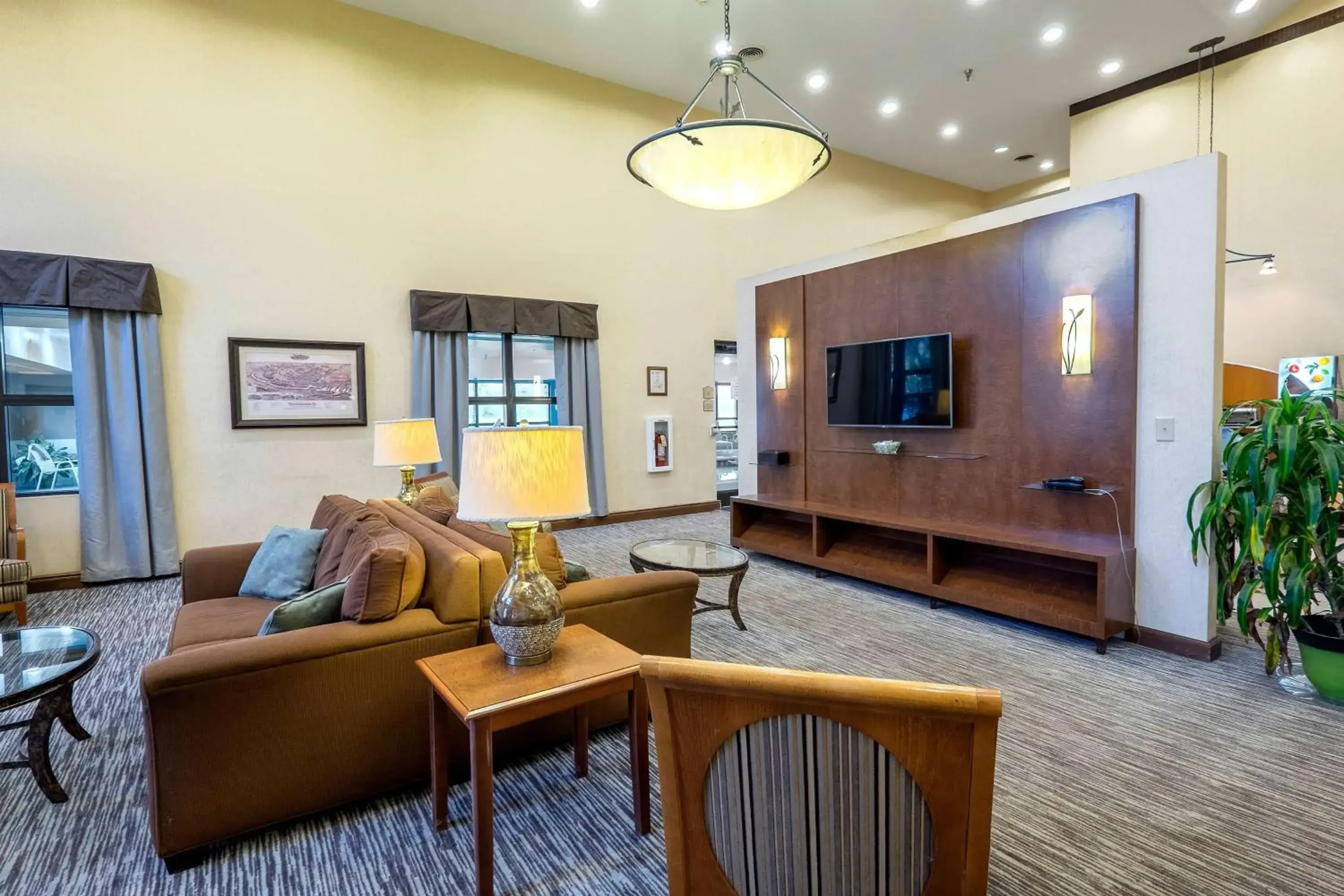 Lobby or reception in Wingate by Wyndham Waynesboro Lobby or reception in Wingate by Wyndham Waynesboro