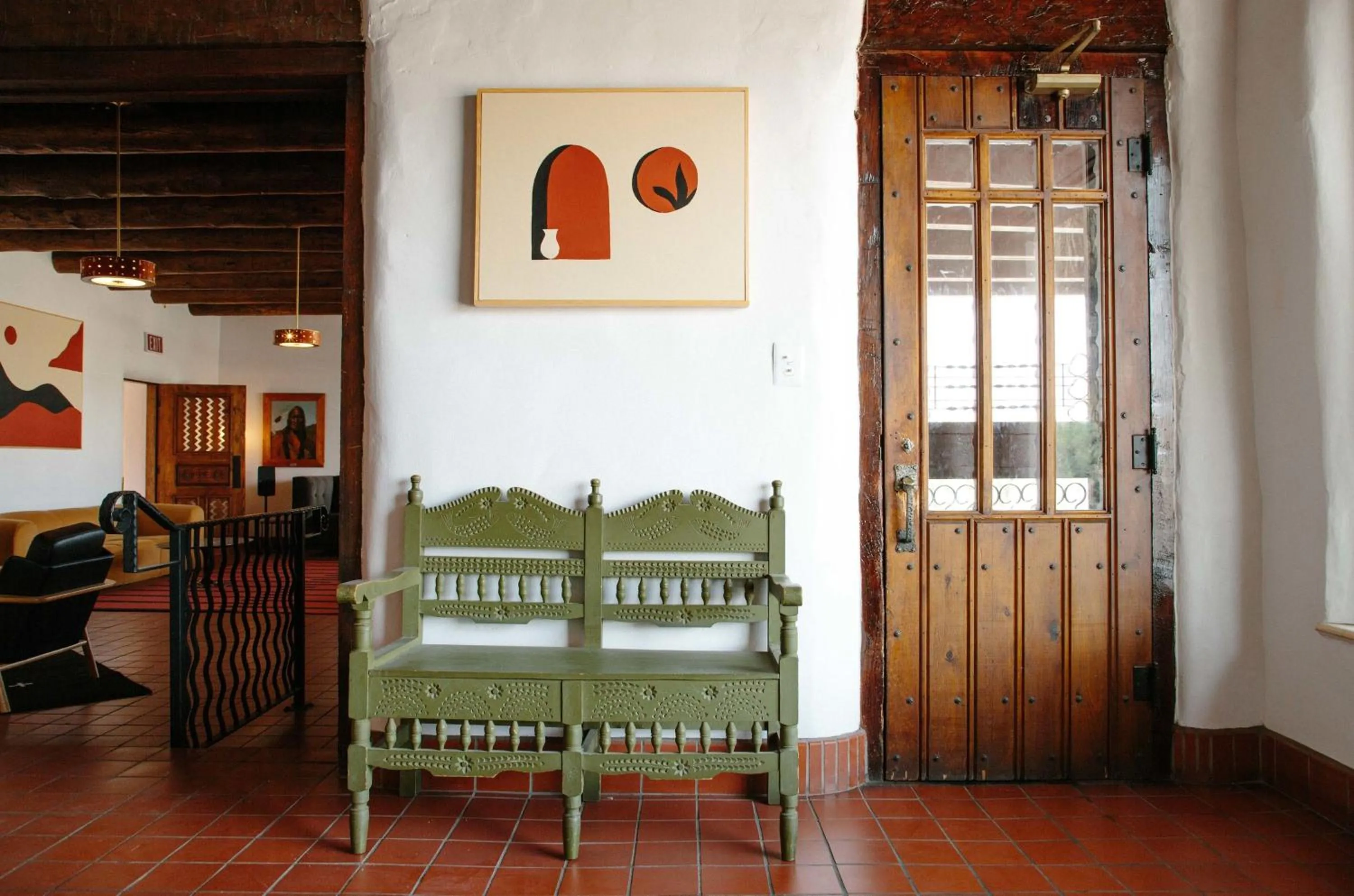 Lobby or reception in El Rey Court