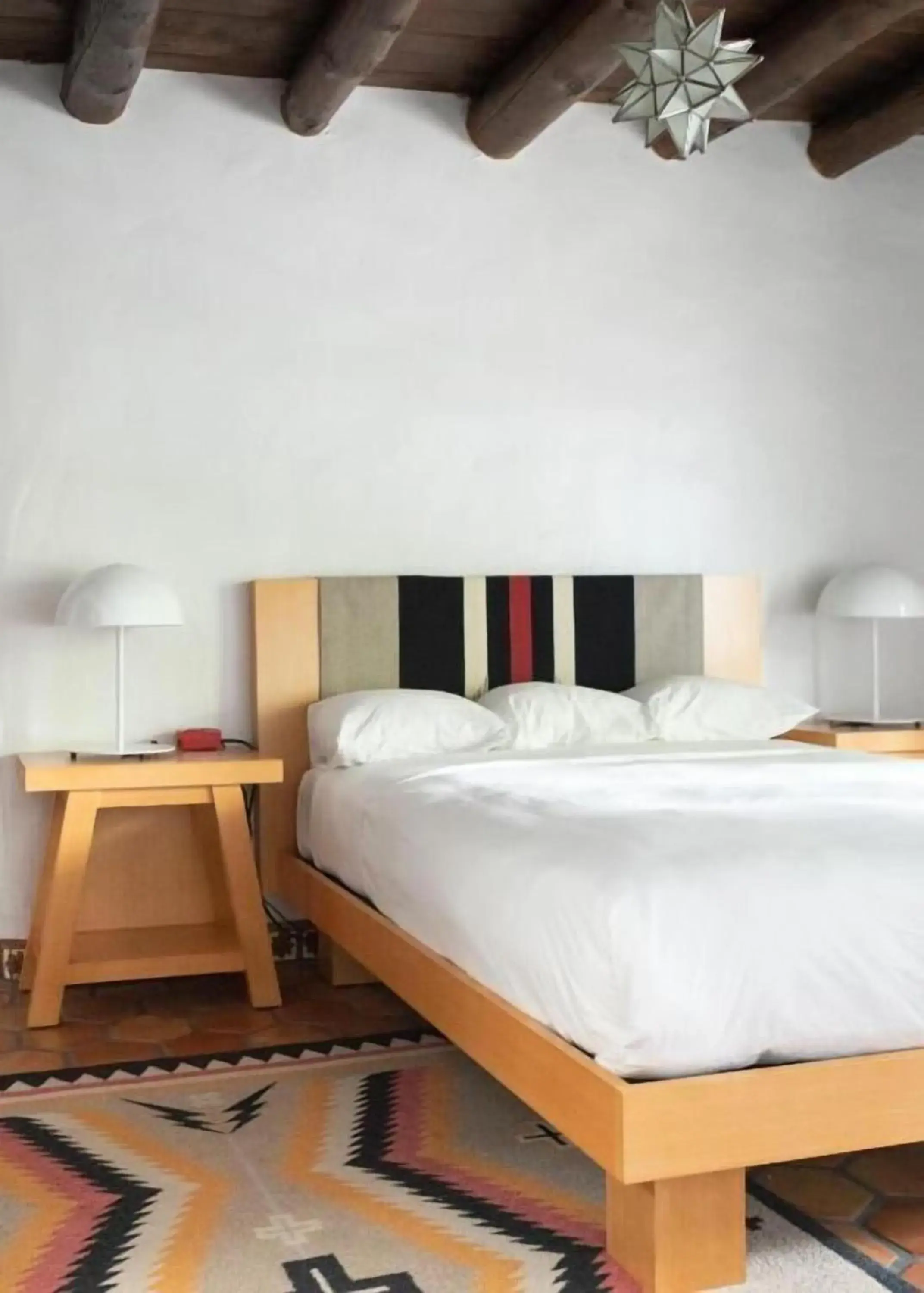 Bed in El Rey Court Bed in El Rey Court