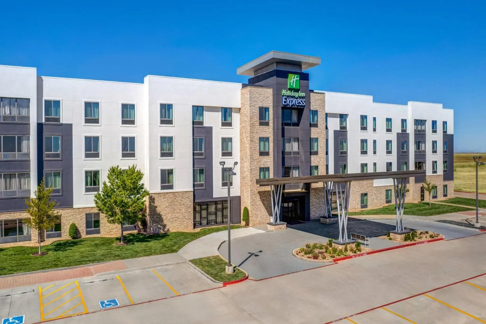 Property building in Holiday Inn Express & Suites Amarillo West by IHG Property building in Holiday Inn Express & Suites Amarillo West by IHG