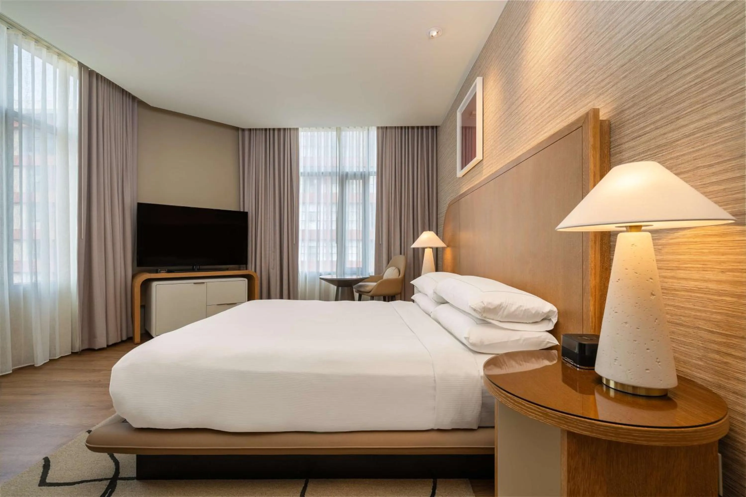 Bed in Hilton San Diego Gaslamp Quarter