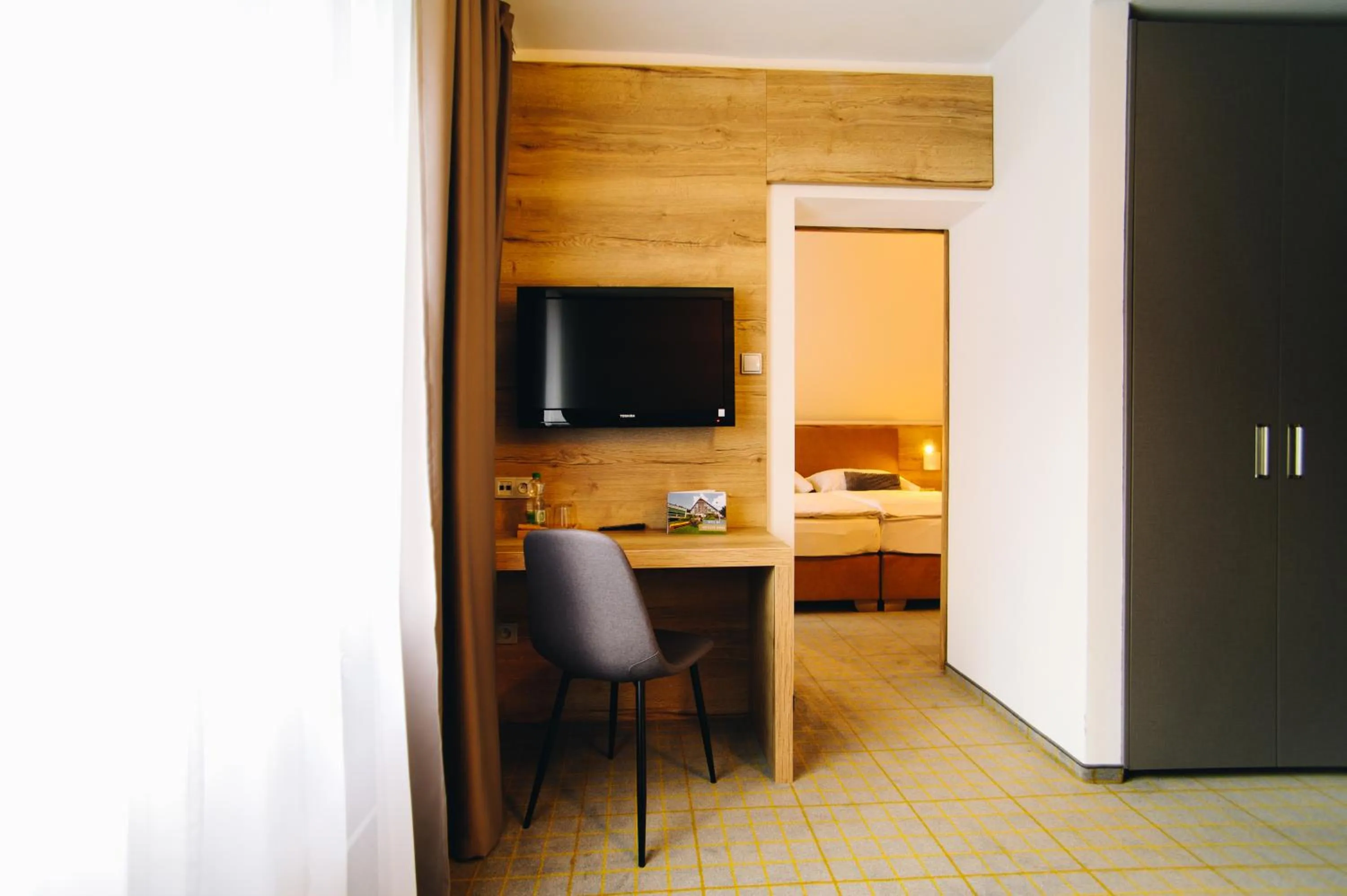 Photo of the whole room, Bed in Hotel SKI