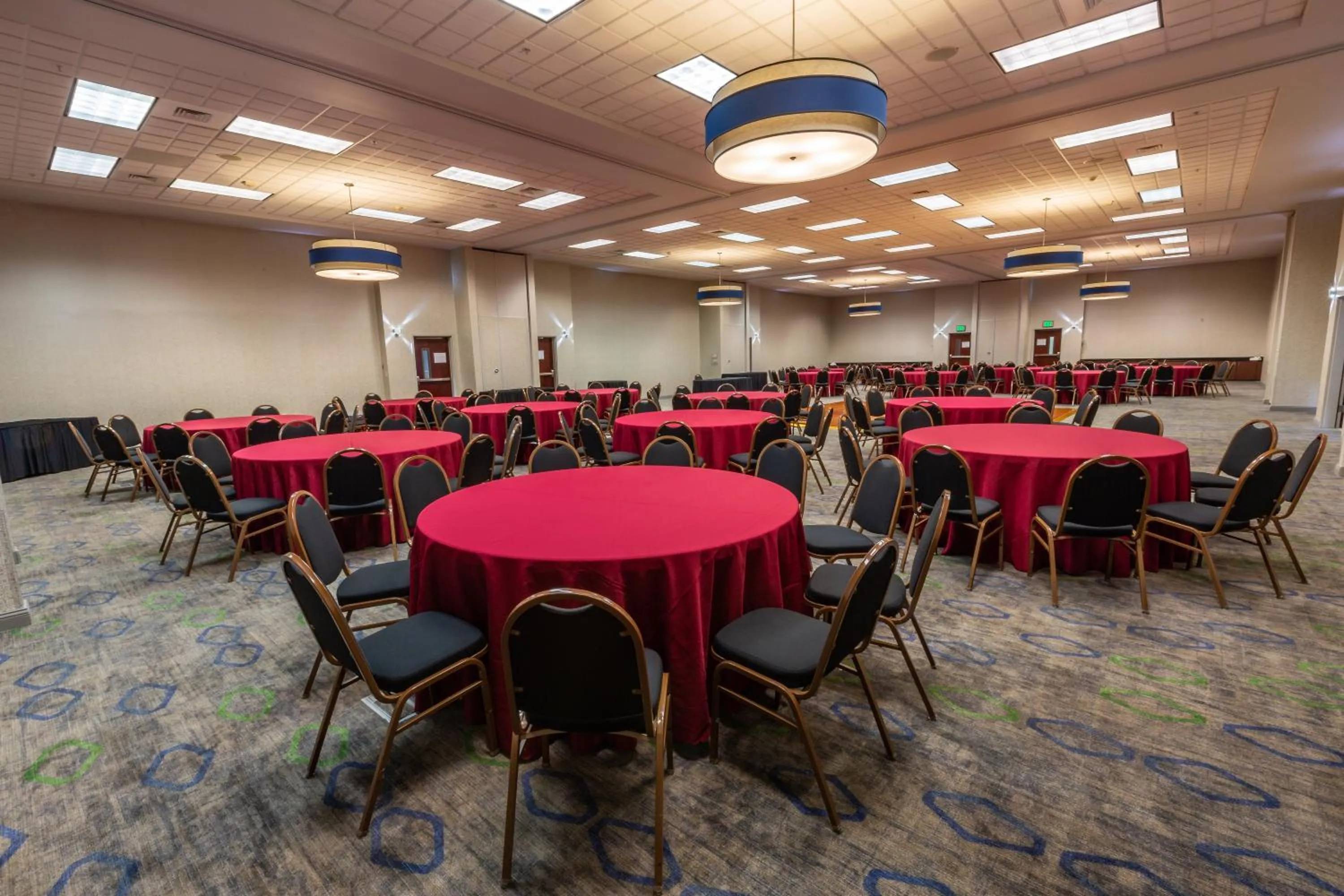 Meeting/conference room in Holiday Inn Express Hotel & Suites Pasco-TriCities by IHG