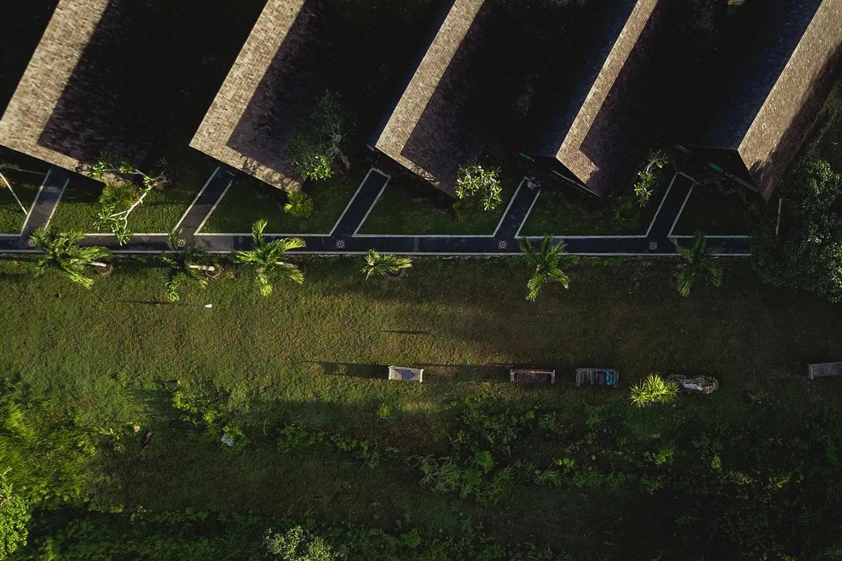 Property building in Batan Sabo & Co