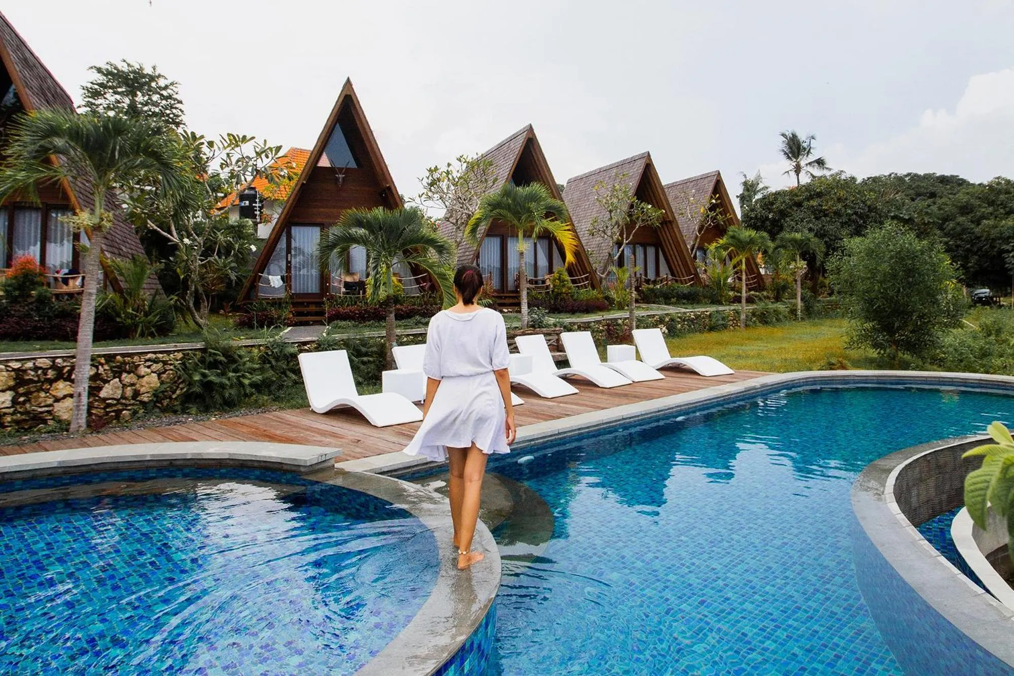 Pool view in Batan Sabo & Co