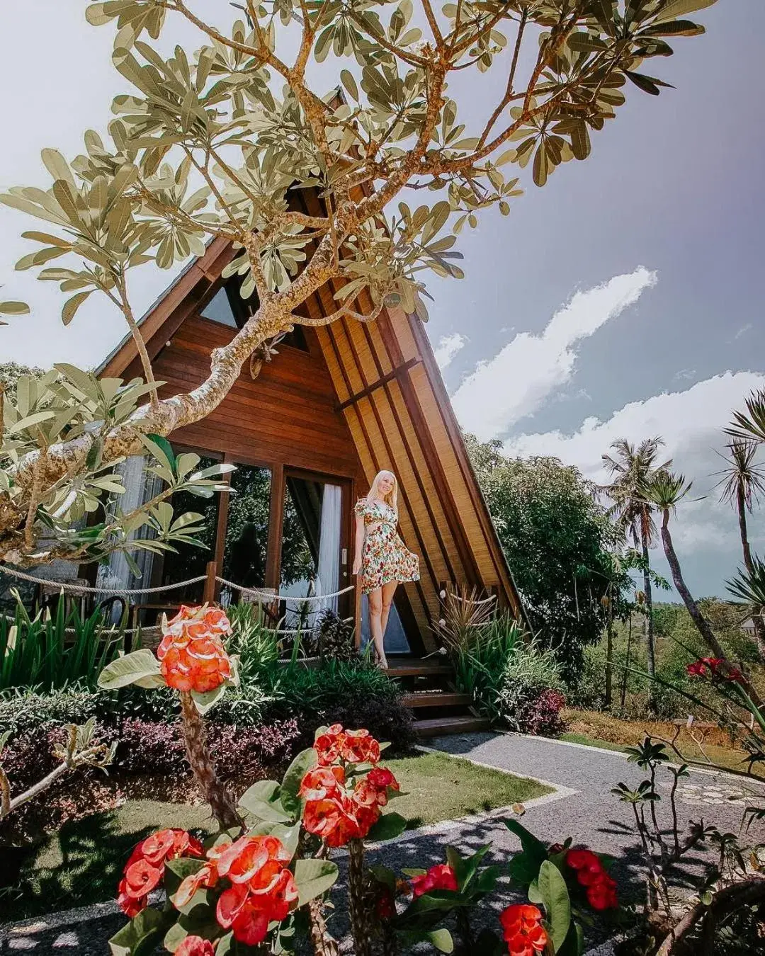 Property building in Batan Sabo & Co Property building in Batan Sabo & Co