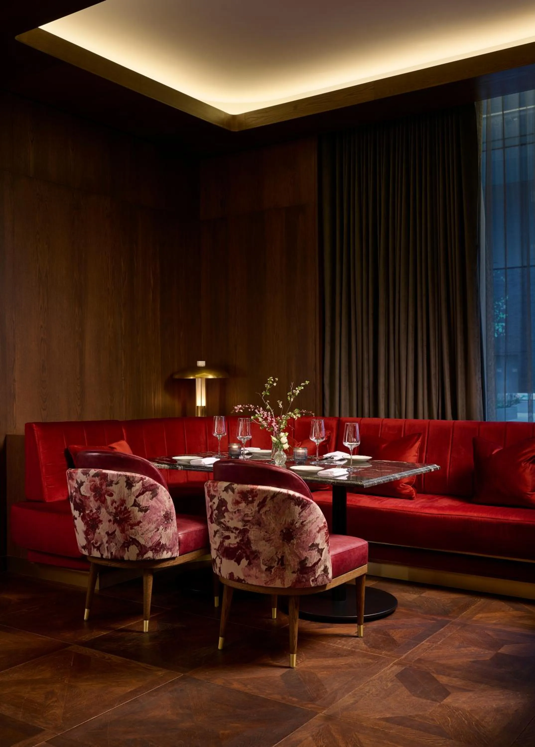 Dining area in Hilton Toronto
