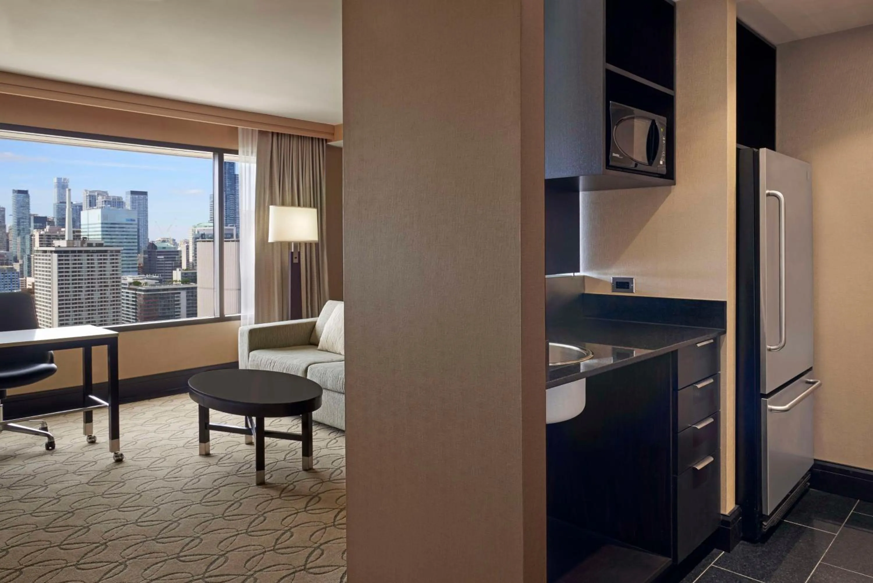 Bed in Hilton Toronto