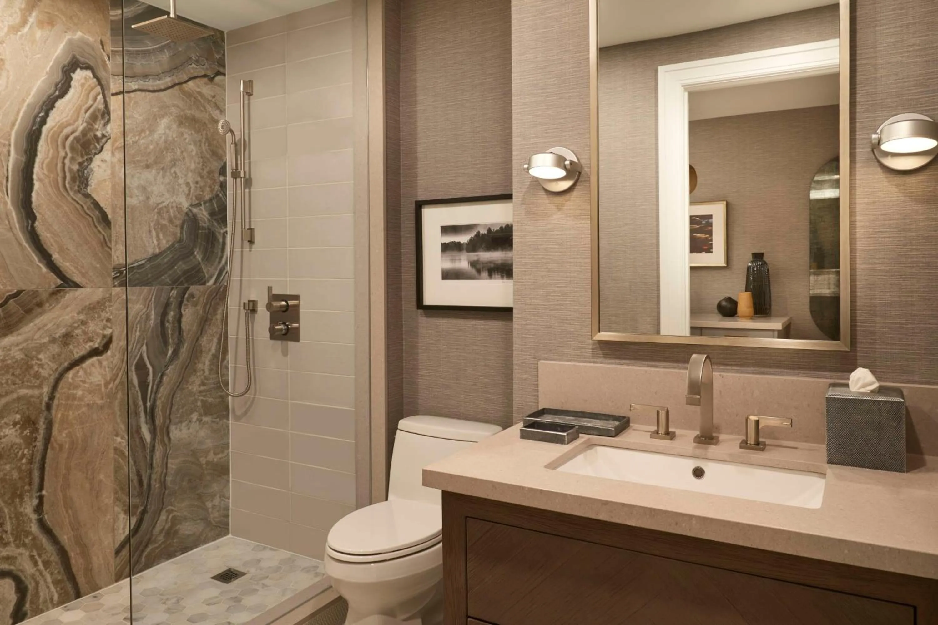 Bathroom in Hilton Toronto