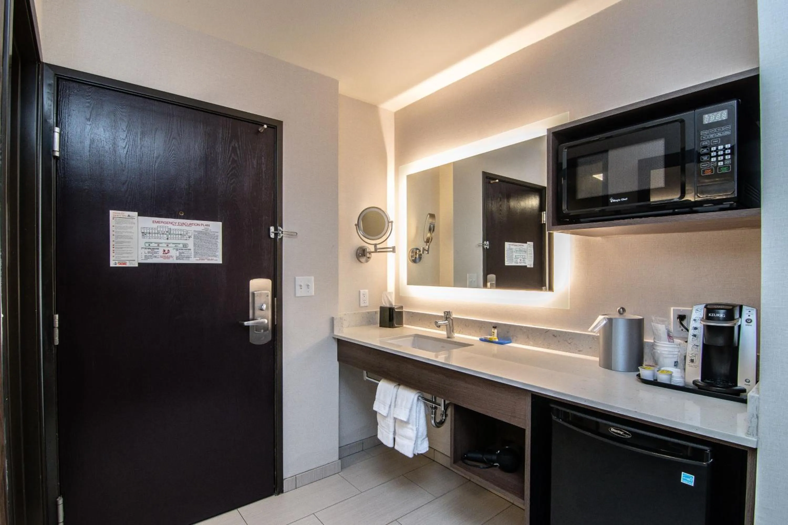 Photo of the whole room in Holiday Inn Express Spokane-Downtown by IHG