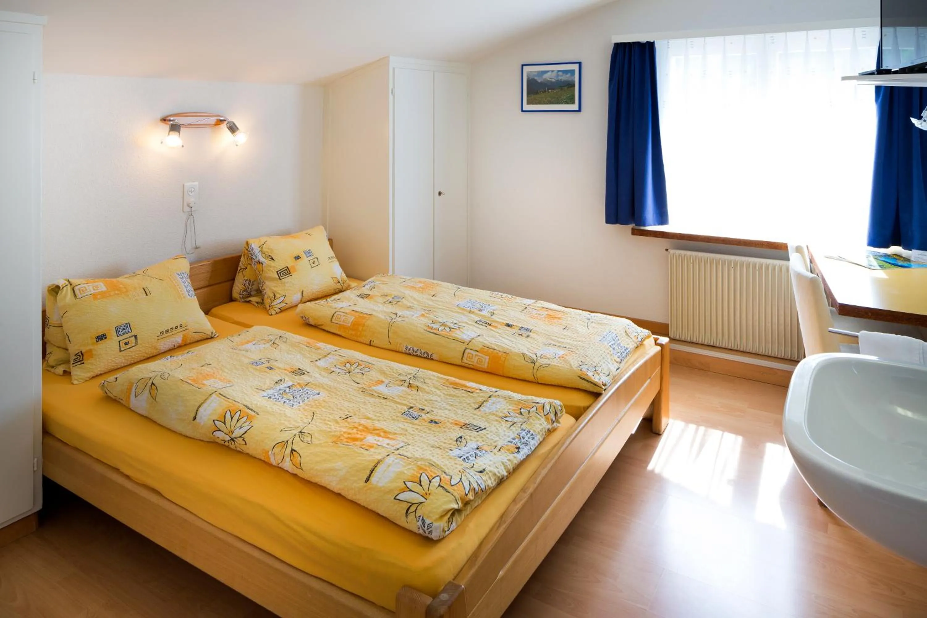 Photo of the whole room, Bed in Hotel Sörenberg