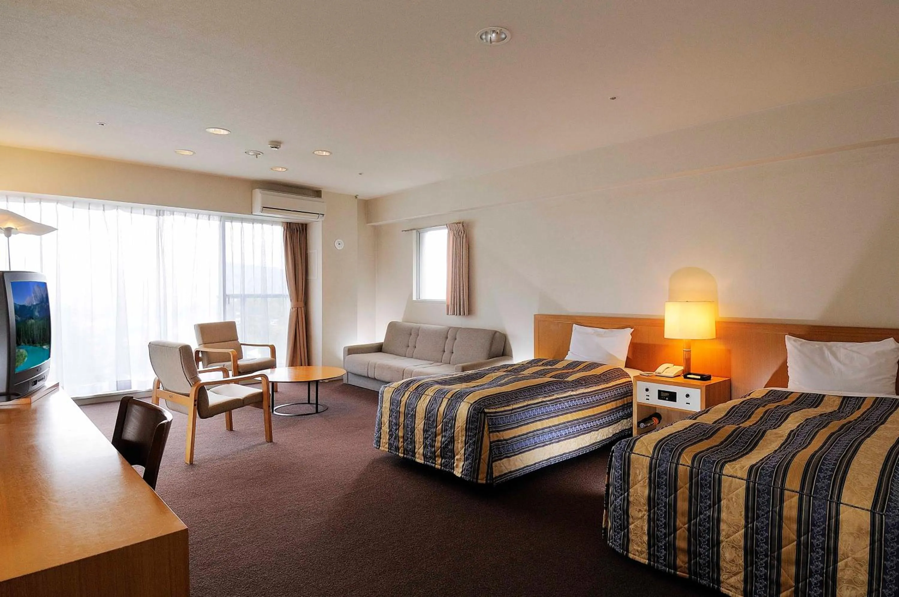 Living room, Bed in Wisterian Life Club Usami