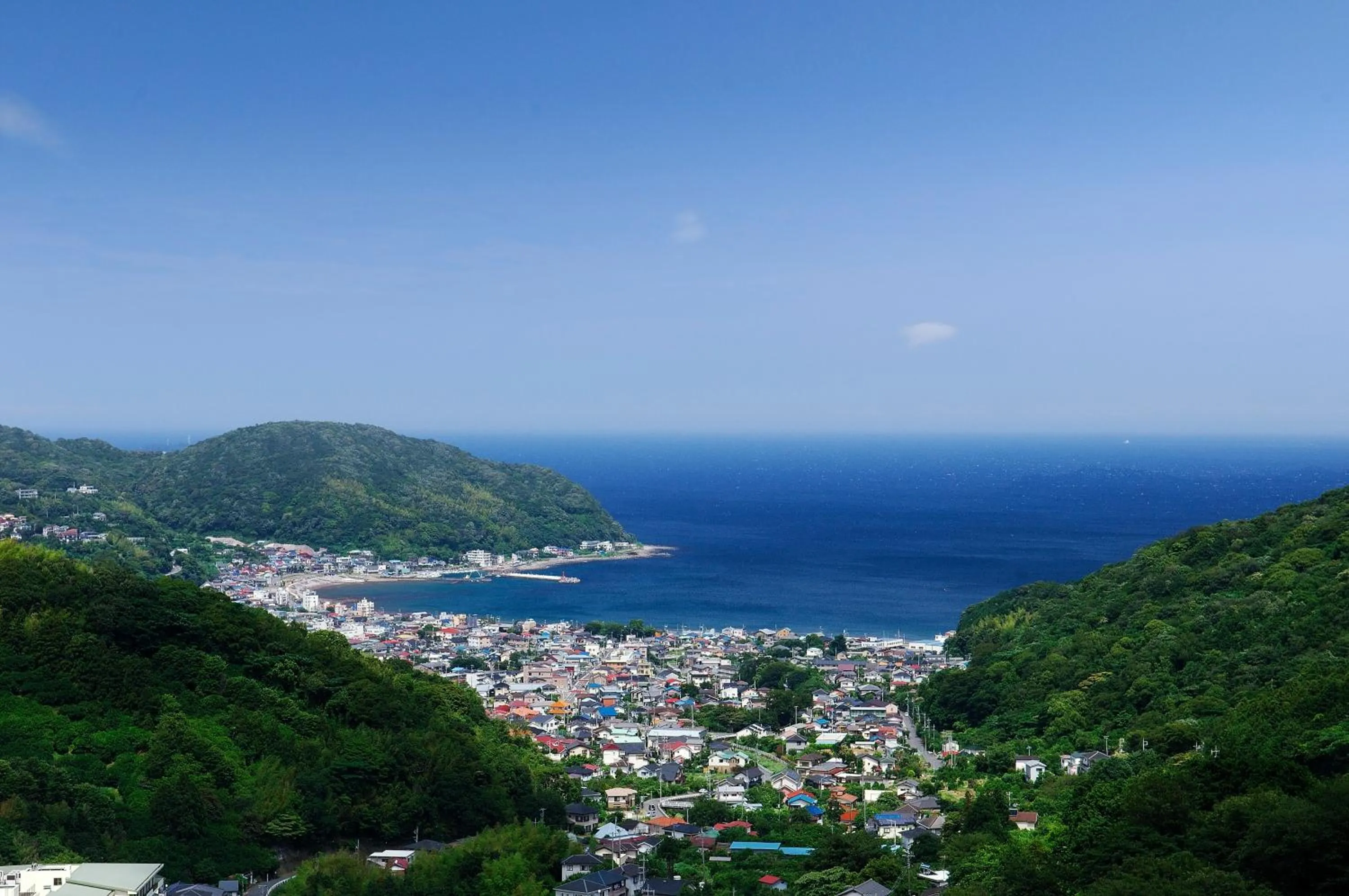 City view in Wisterian Life Club Usami