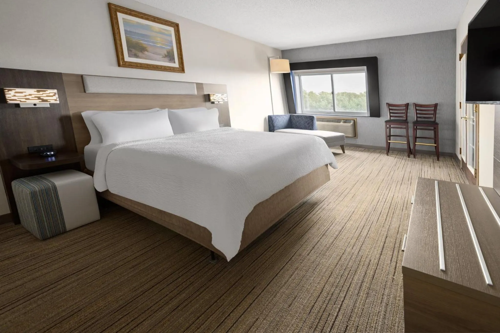 Photo of the whole room, Bed in Holiday Inn Express Stony Brook-Long Island by IHG