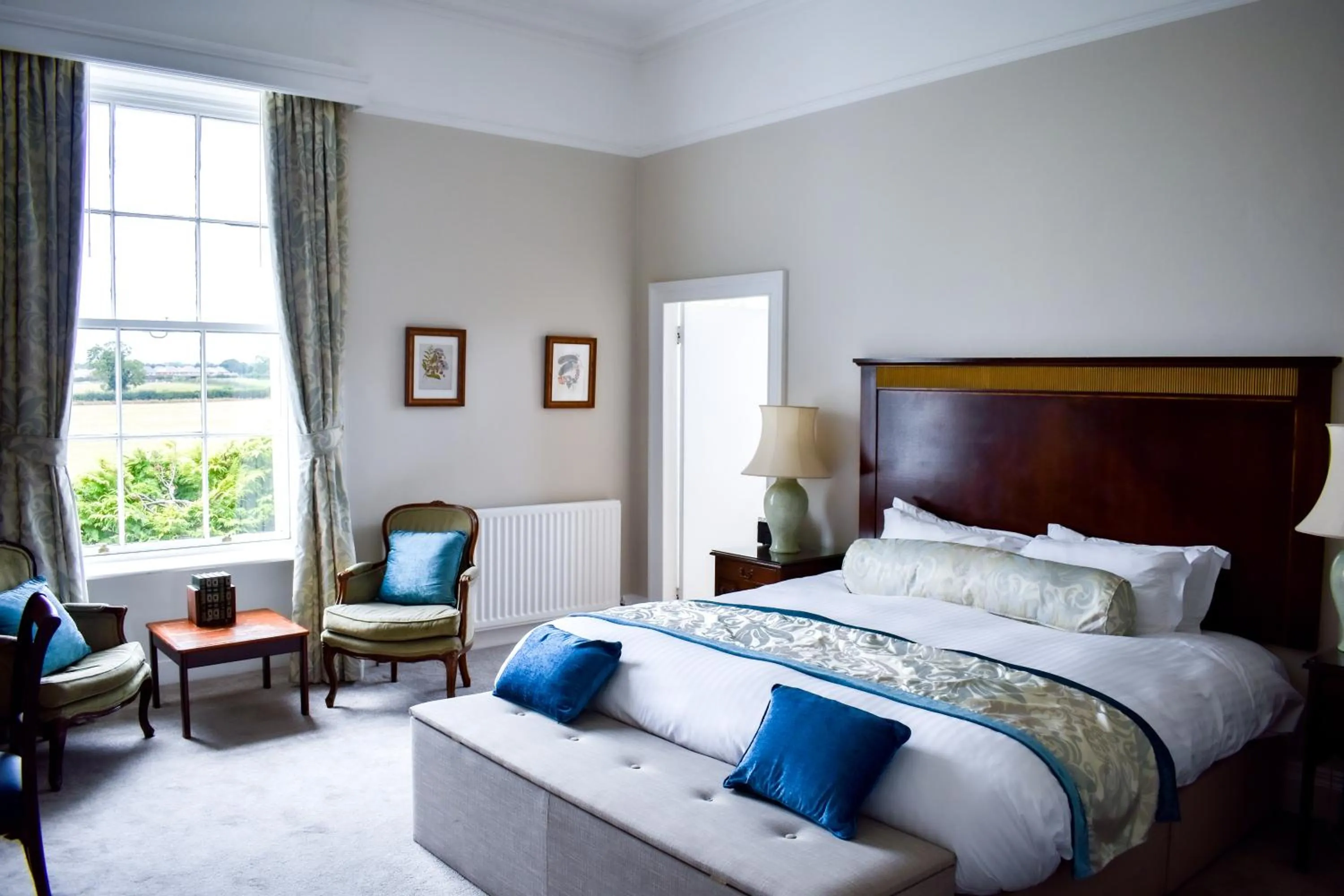 Bedroom, Bed in Dovecliff Hall Hotel