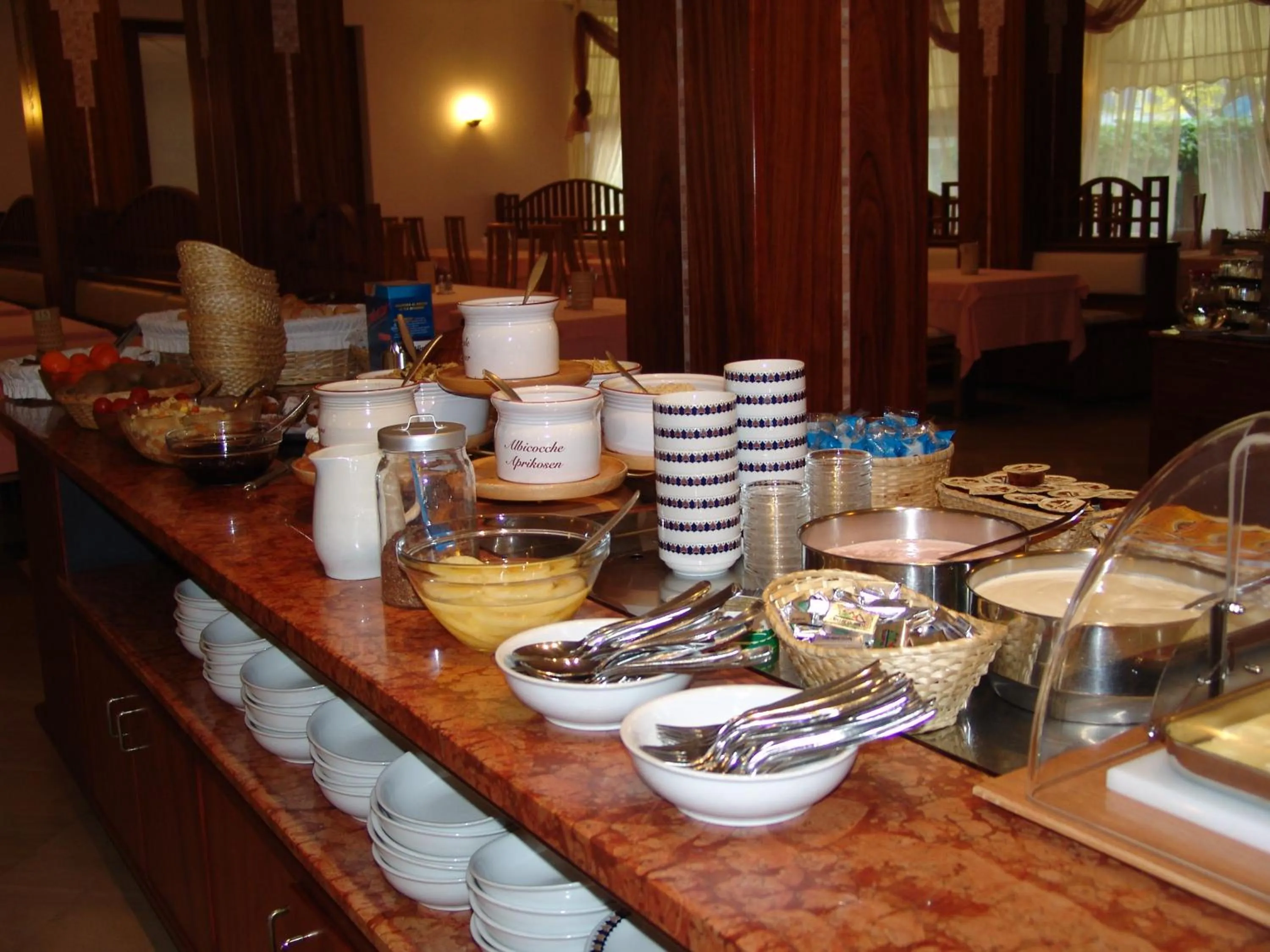 Continental breakfast in Hotel Excelsior