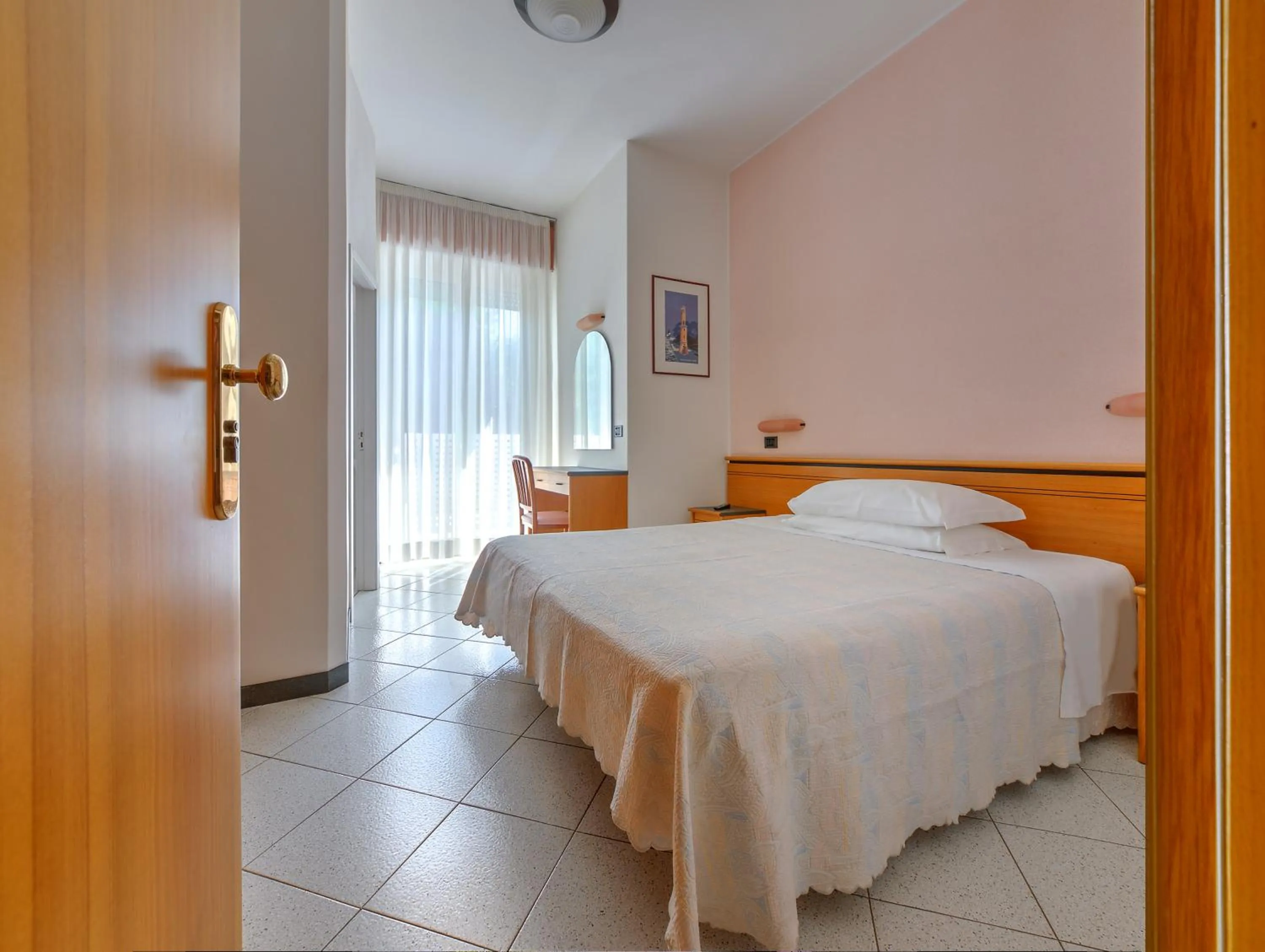 Photo of the whole room, Bed in Hotel Excelsior