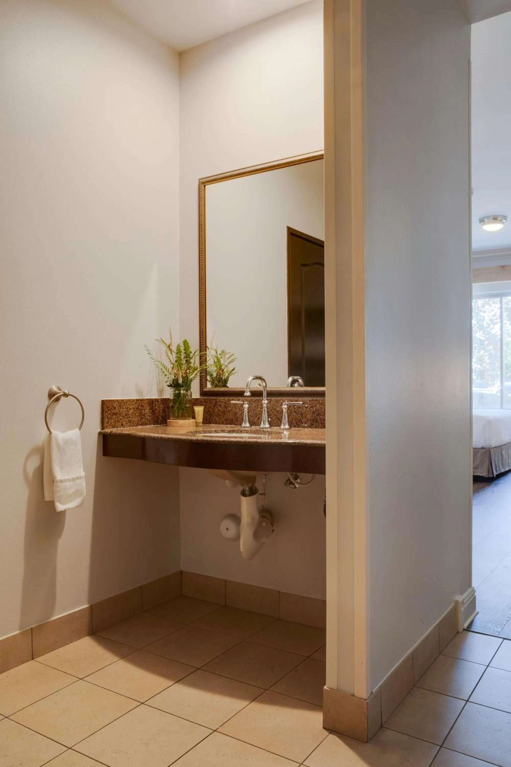 Bathroom in Ayres Hotel Chino Hills Ontario