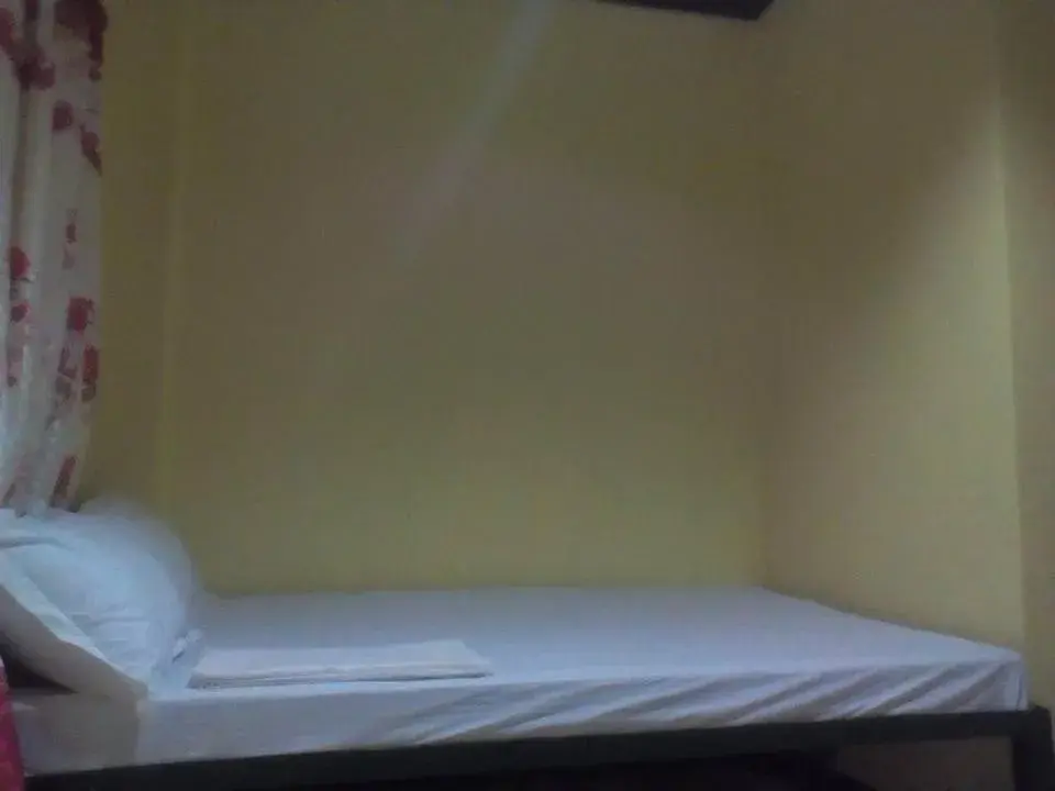 Bed in RMS Travellers Inn Bed in RMS Travellers Inn