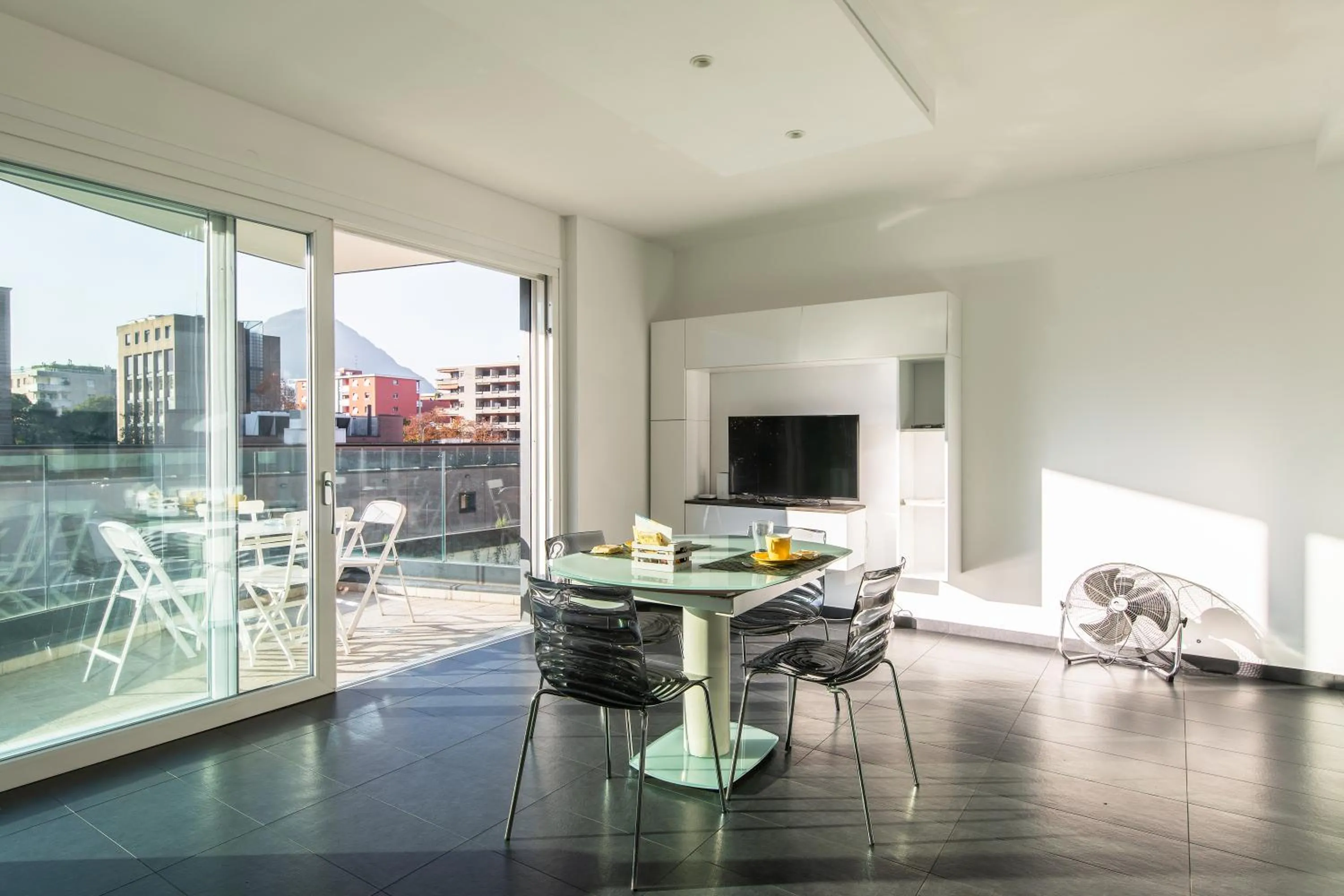 TV and multimedia in Roggia Apartments by Quokka 360 - central flats with parking space