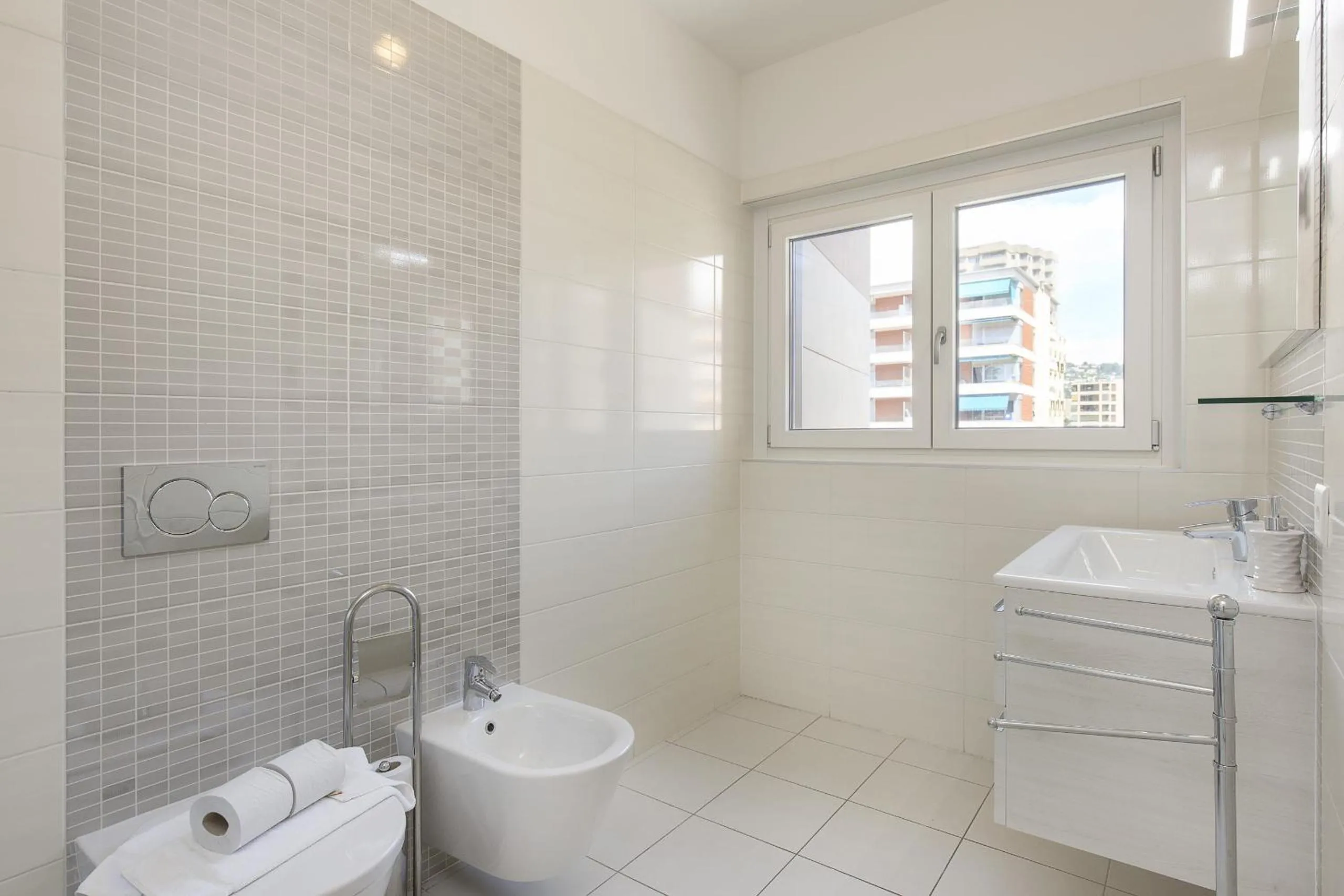 Toilet in Roggia Apartments by Quokka 360 - central flats with parking space