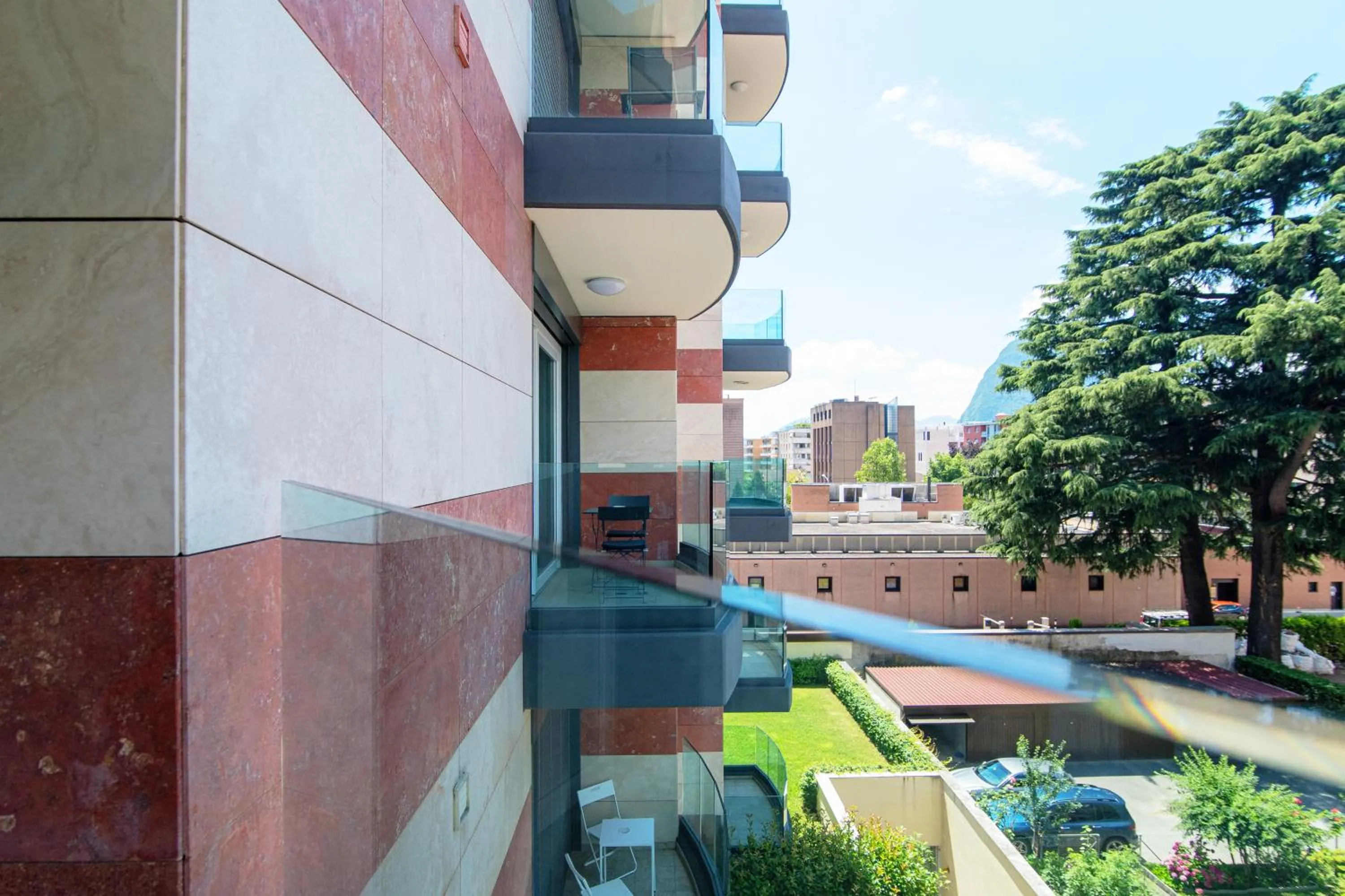 Roggia Apartments by Quokka 360 - central flats with parking space