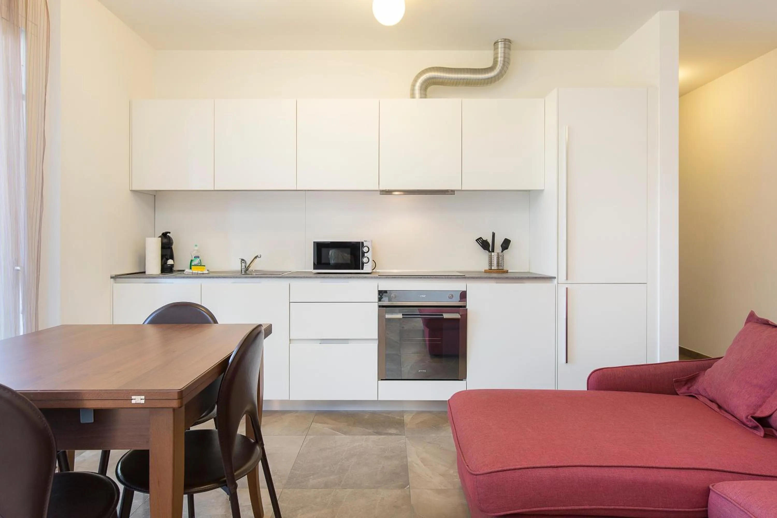 Roggia Apartments by Quokka 360 - central flats with parking space