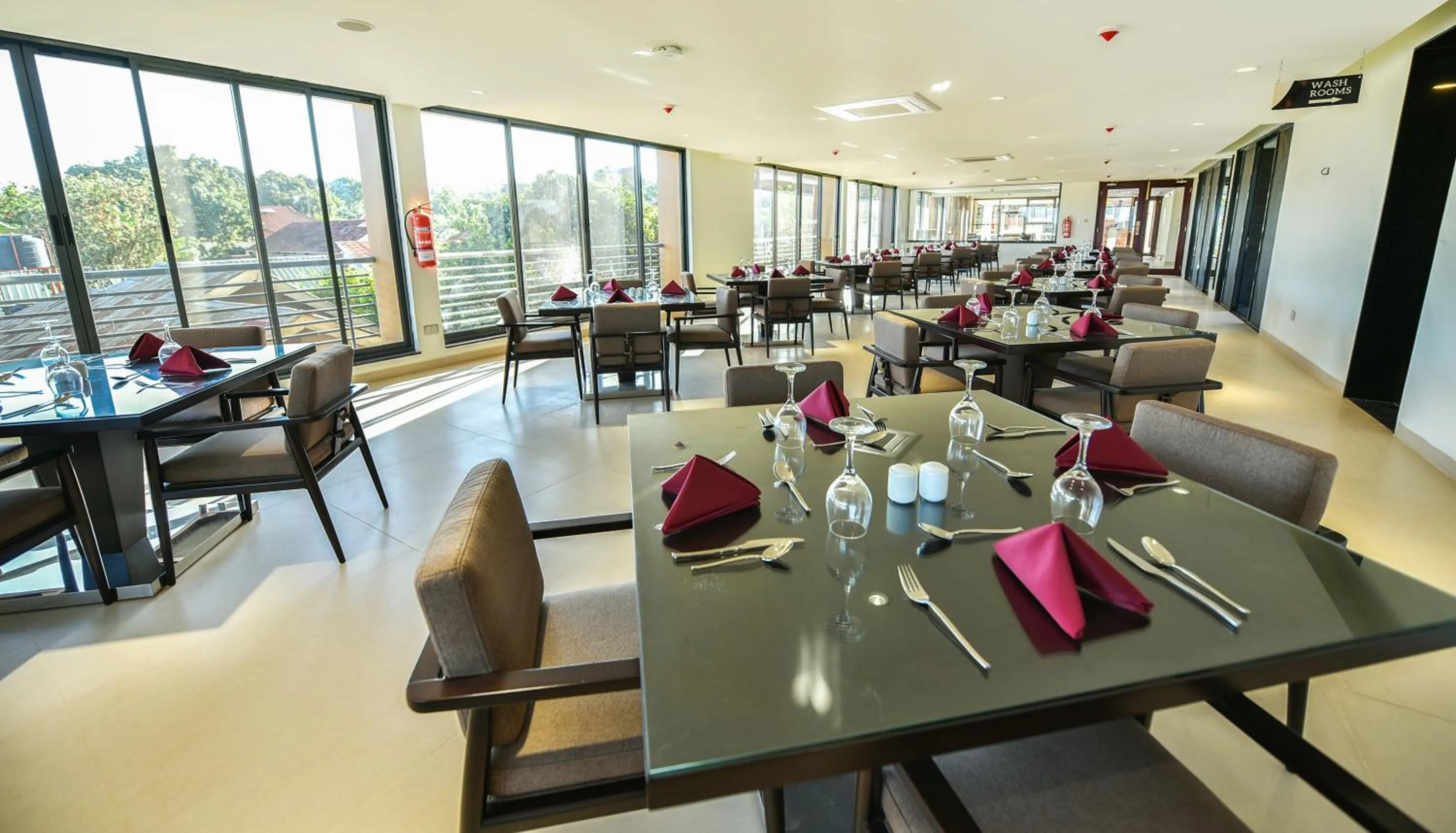 Restaurant/places to eat in K Hotels Entebbe