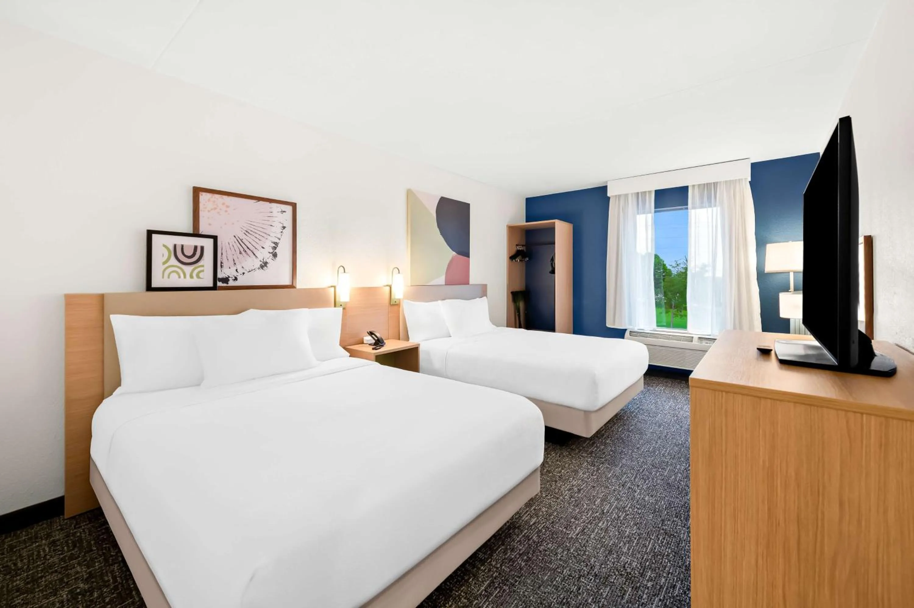 Bed in Spark By Hilton Branson Meadows