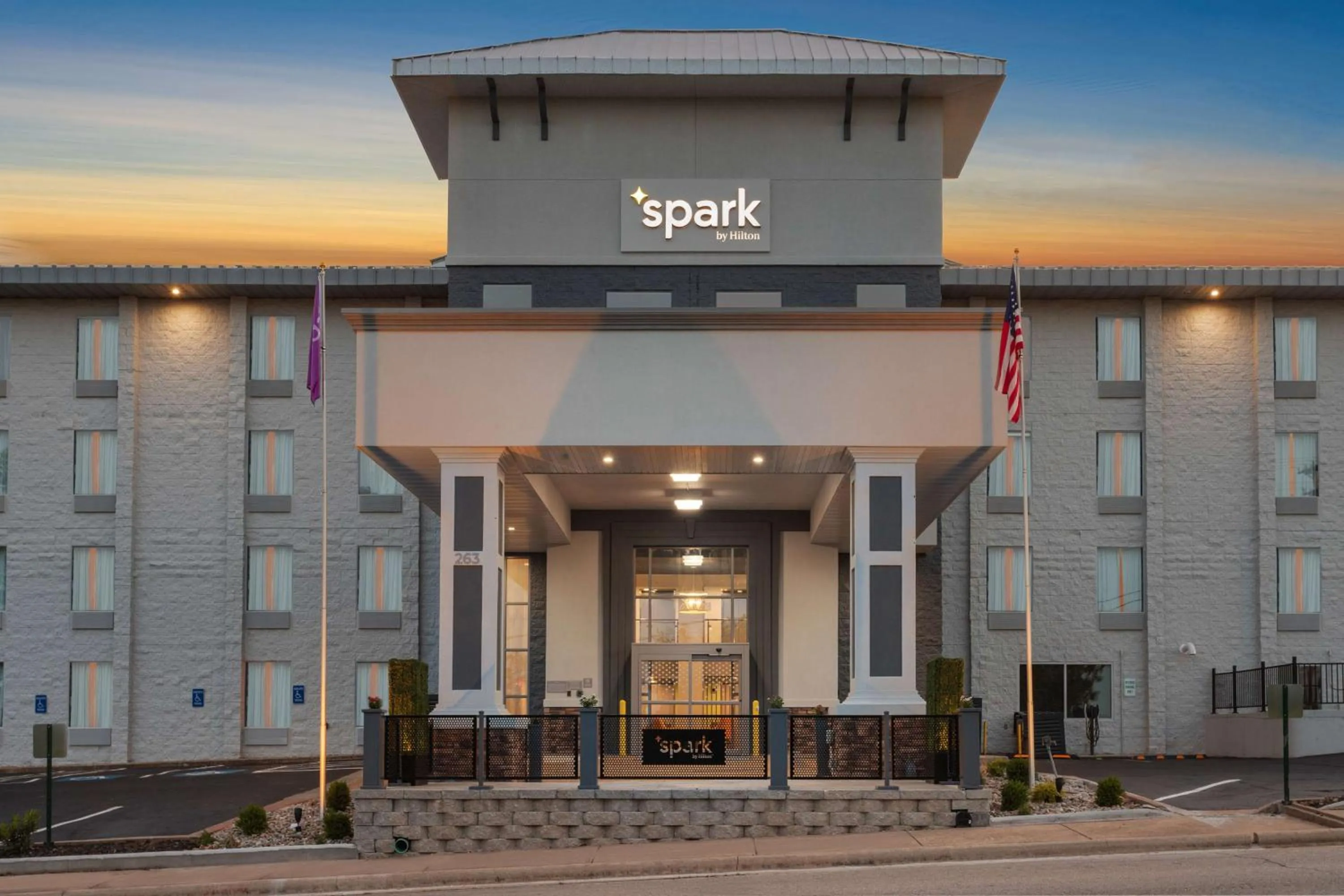 Property building in Spark By Hilton Branson Meadows