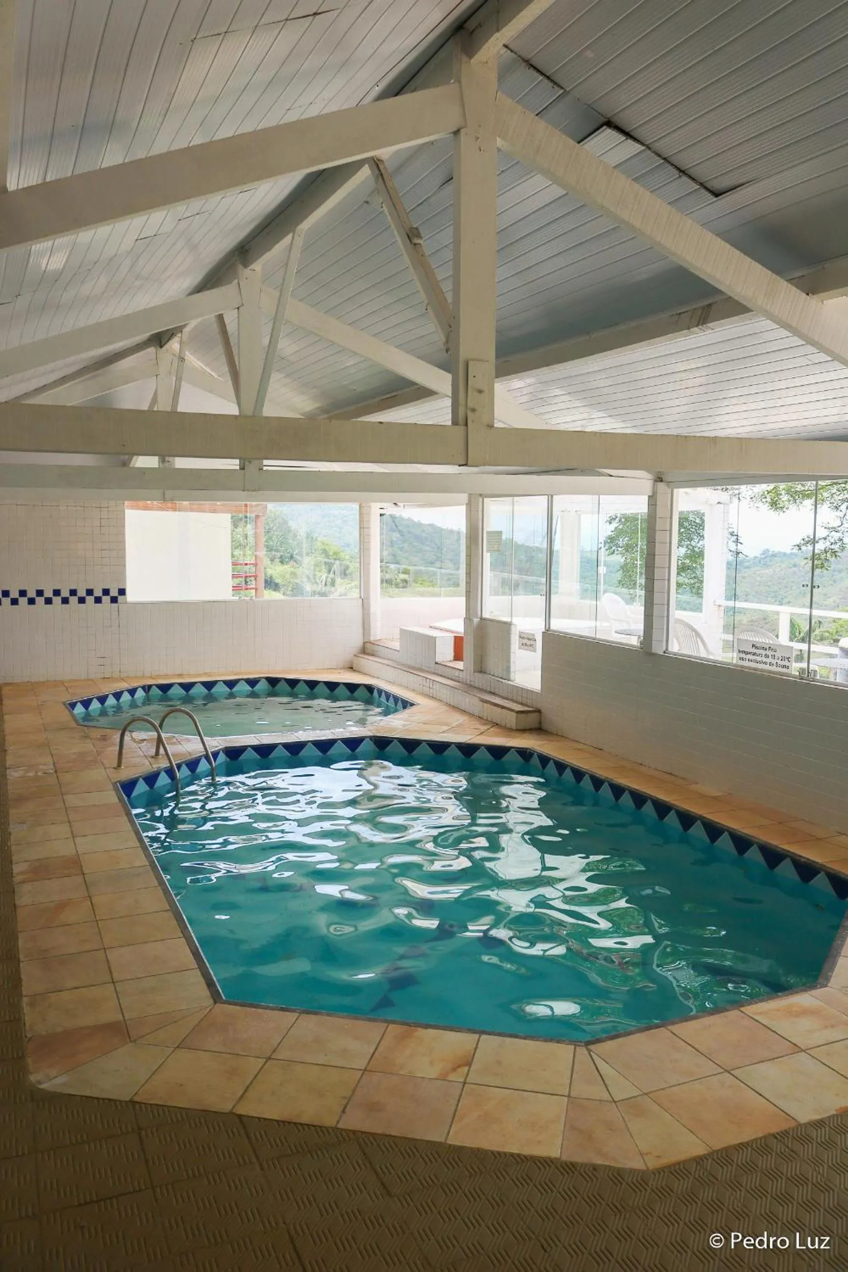 Swimming pool in Hotel Chalés Terra Nova
