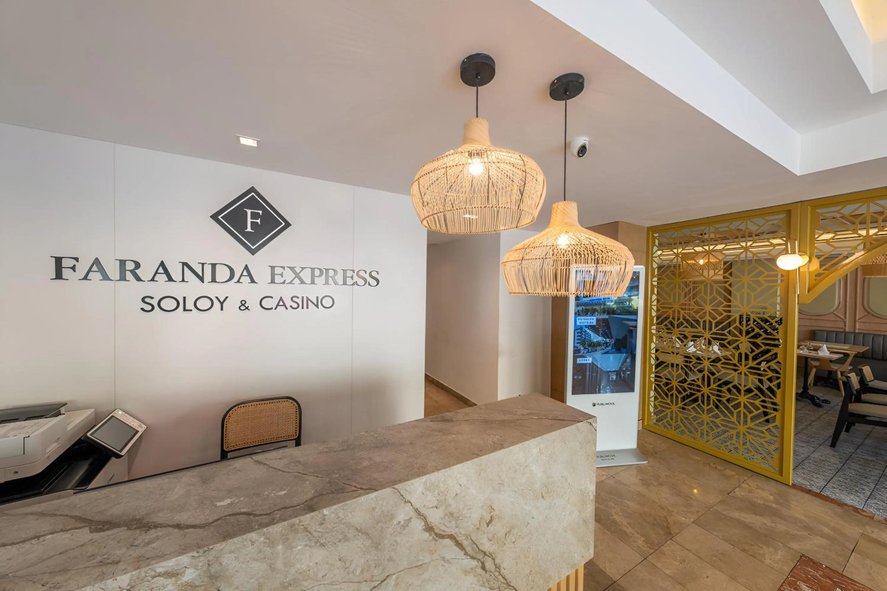 Lobby or reception in Hotel Faranda Express Soloy and Casino, a member of Radisson Individuals