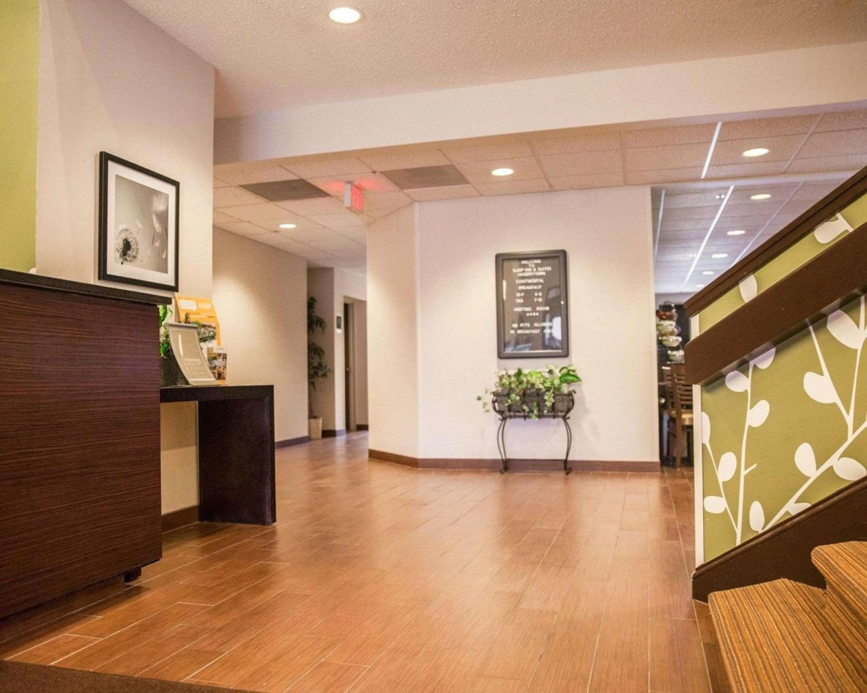 Lobby or reception in Sleep Inn & Suites Hagerstown