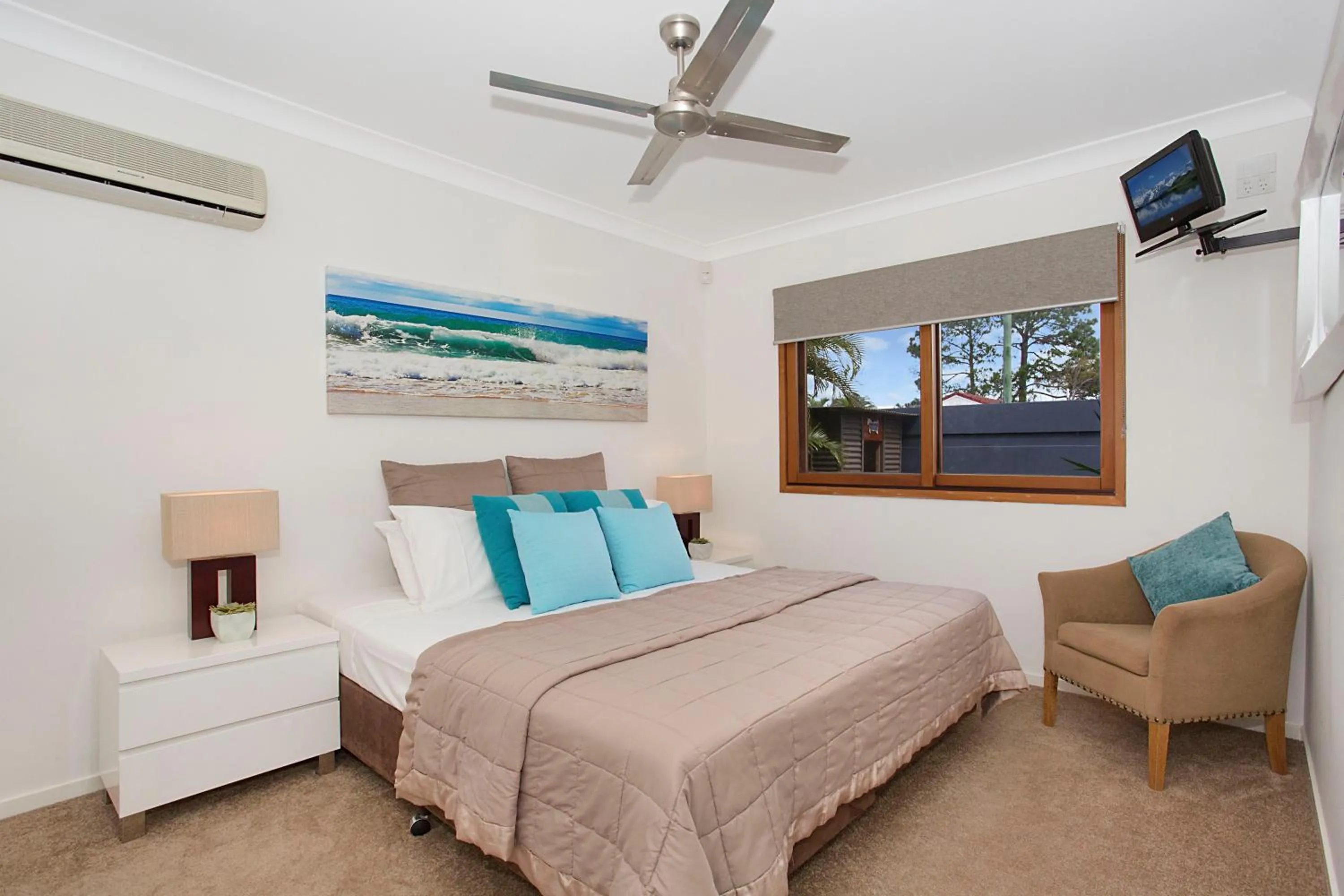 Bed in Flamingo Key
