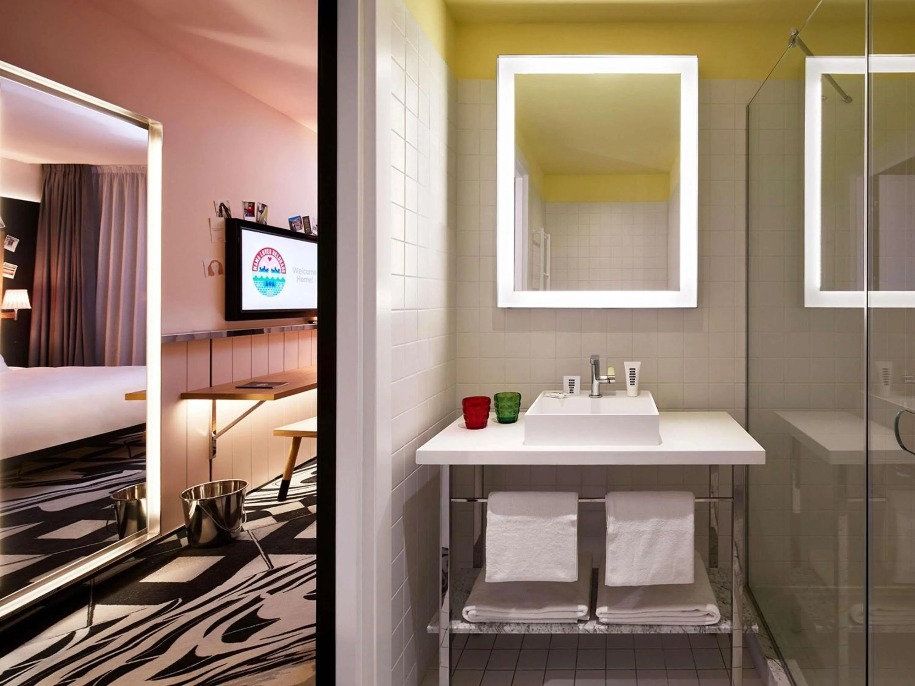 Bedroom, Bed in Mama Shelter Belgrade