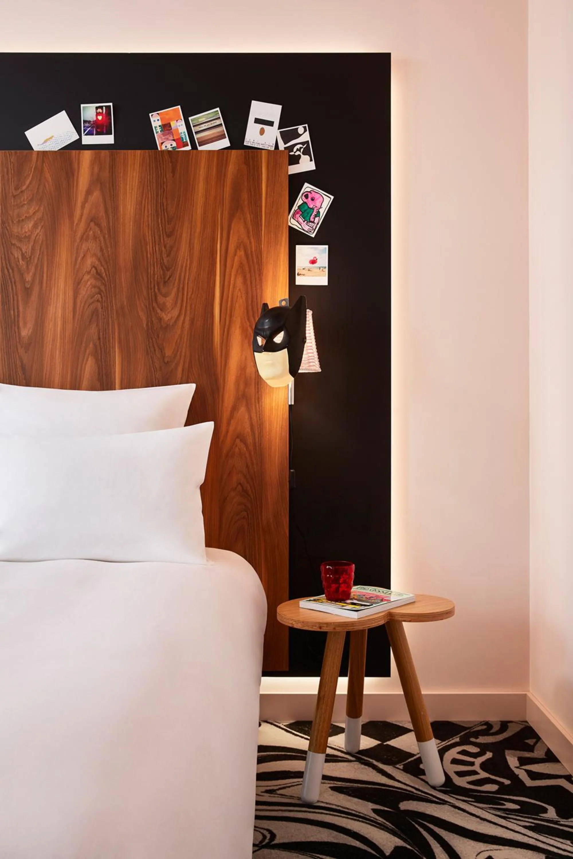 Bed in Mama Shelter Belgrade