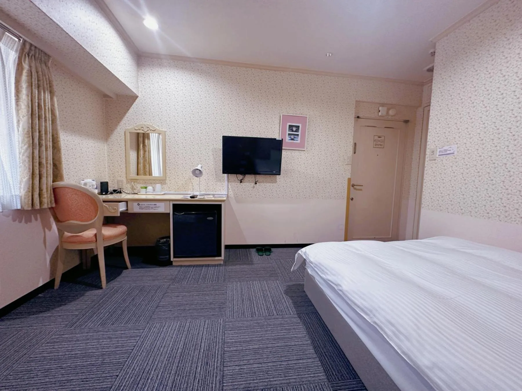 Photo of the whole room, Bed in Nissei Hotel Fukuoka