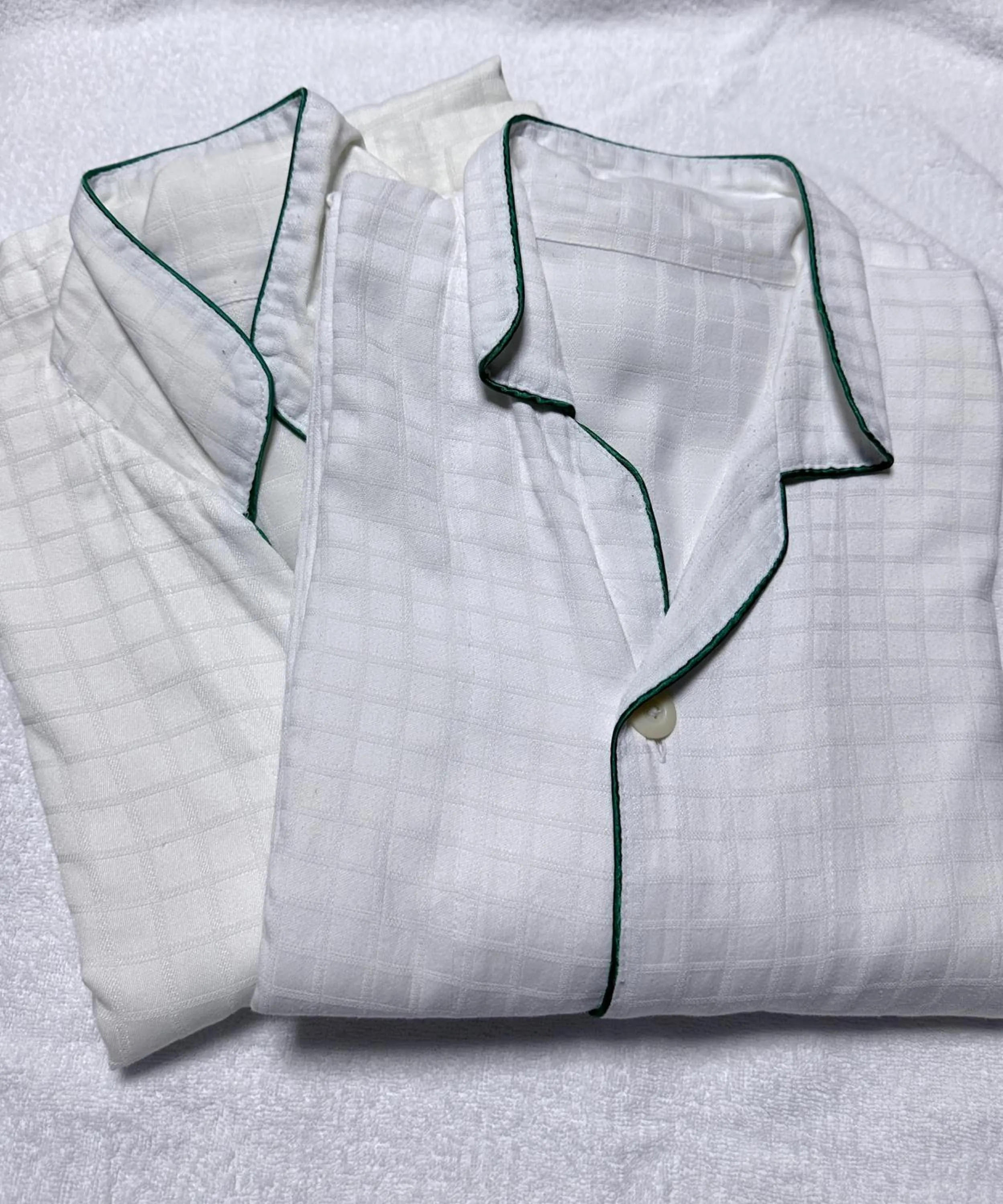 Photo of the whole room, Bed in Nissei Hotel Fukuoka