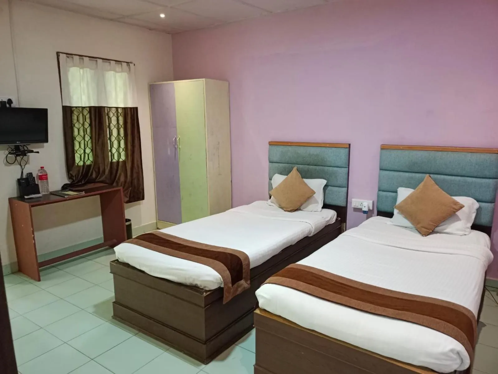 TV and multimedia in Mermaid Resorts & Banquets