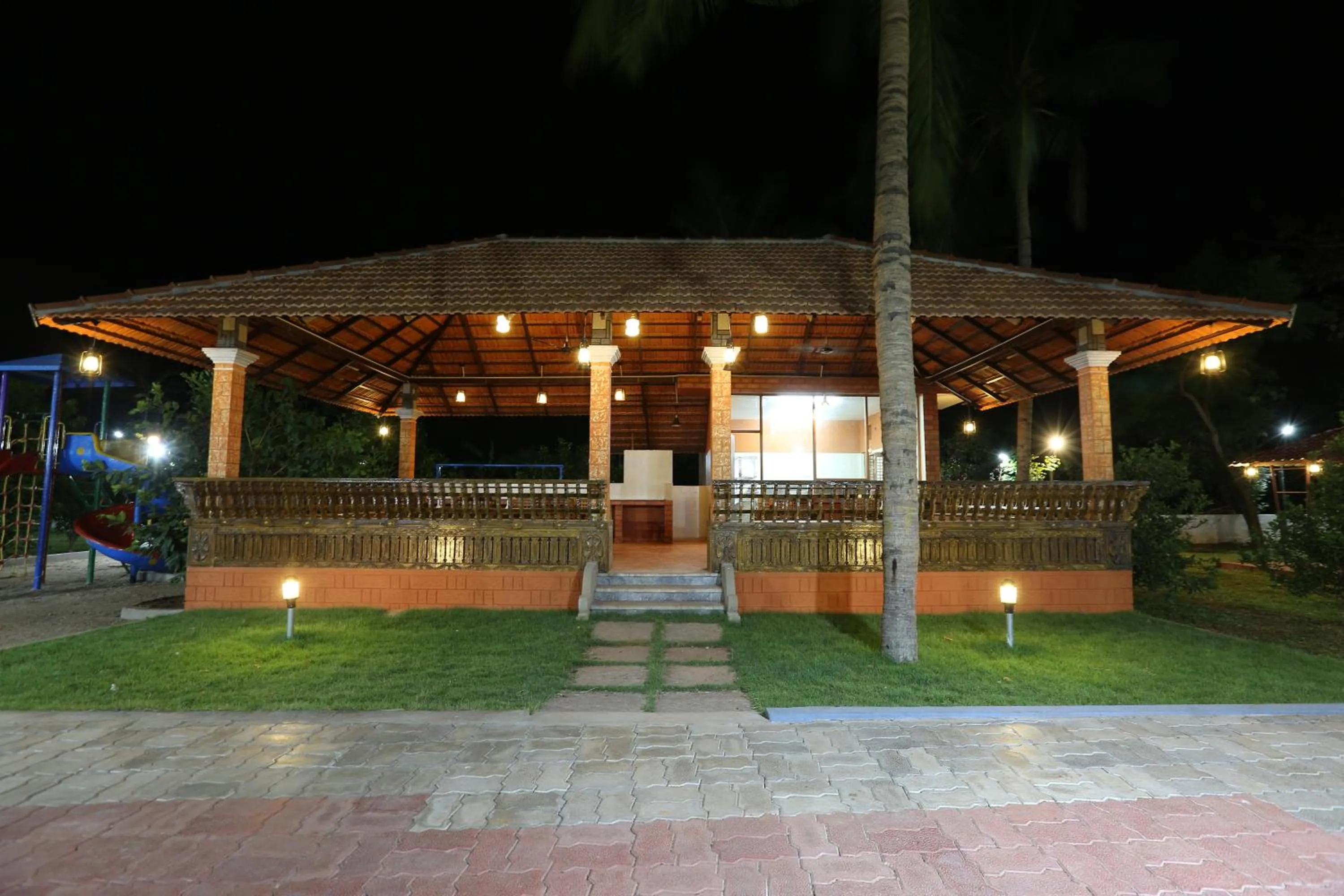 Garden in Mermaid Resorts & Banquets