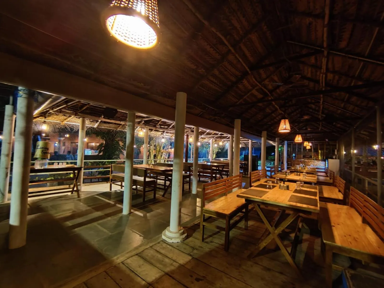 Restaurant/places to eat in Mermaid Resorts & Banquets