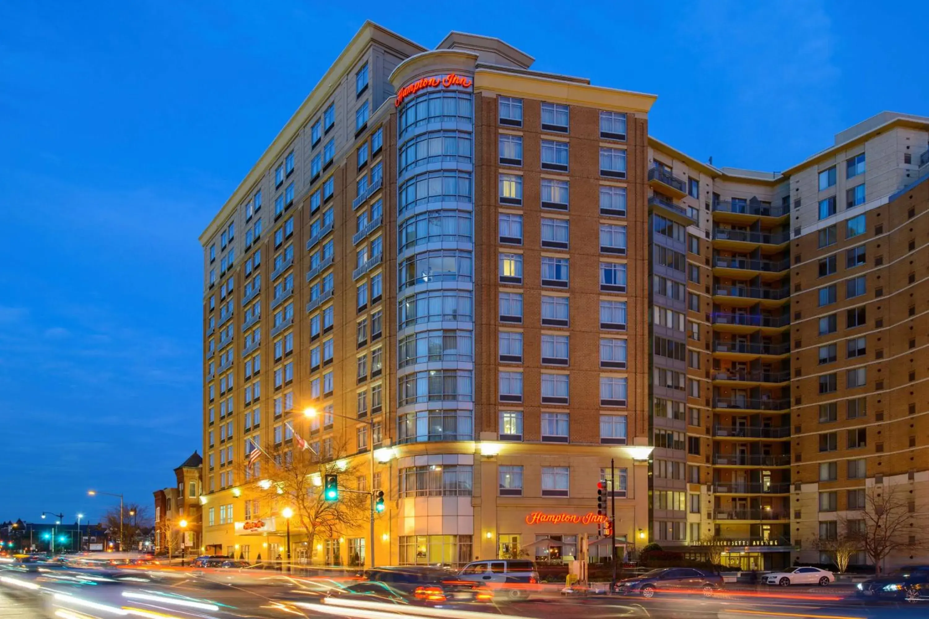 Property building in Hampton Inn Washington DC - Convention Center Property building in Hampton Inn Washington DC - Convention Center