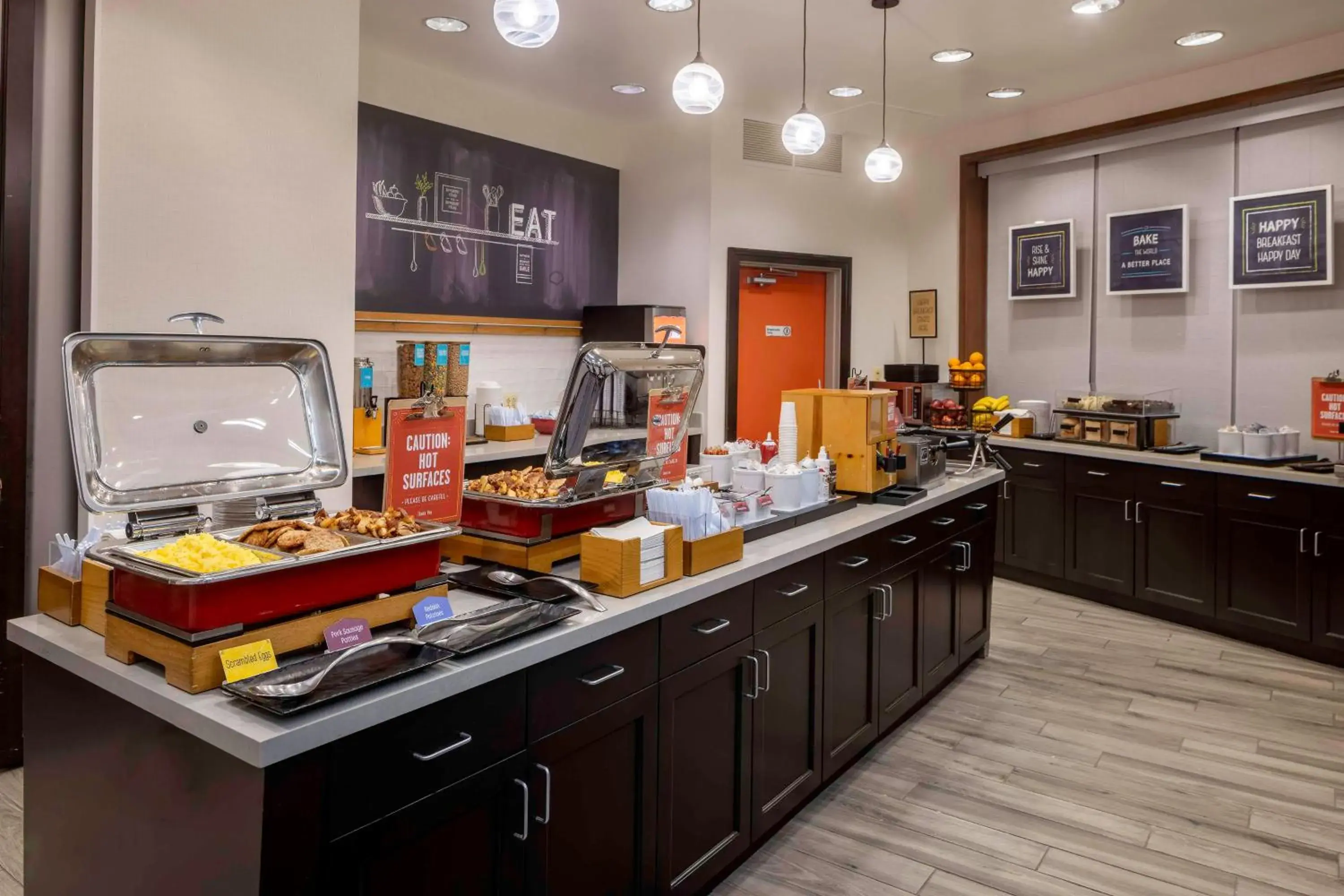 Breakfast in Hampton Inn Washington DC - Convention Center Breakfast in Hampton Inn Washington DC - Convention Center