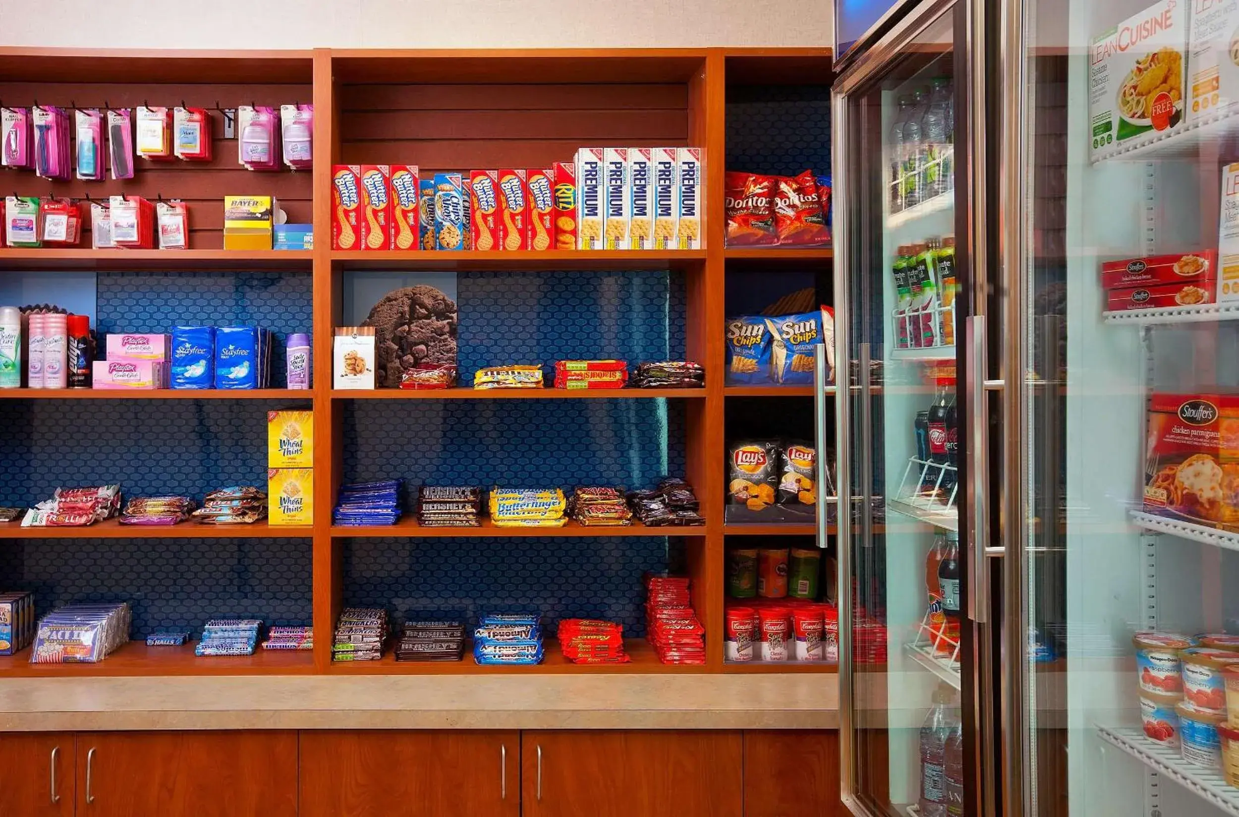 Restaurant/places to eat in Hampton Inn Washington DC - Convention Center Restaurant/places to eat in Hampton Inn Washington DC - Convention Center