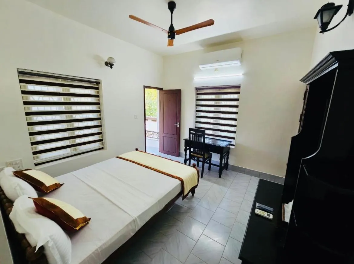 Bed in Ideal Ayurvedic Resort Kovalam