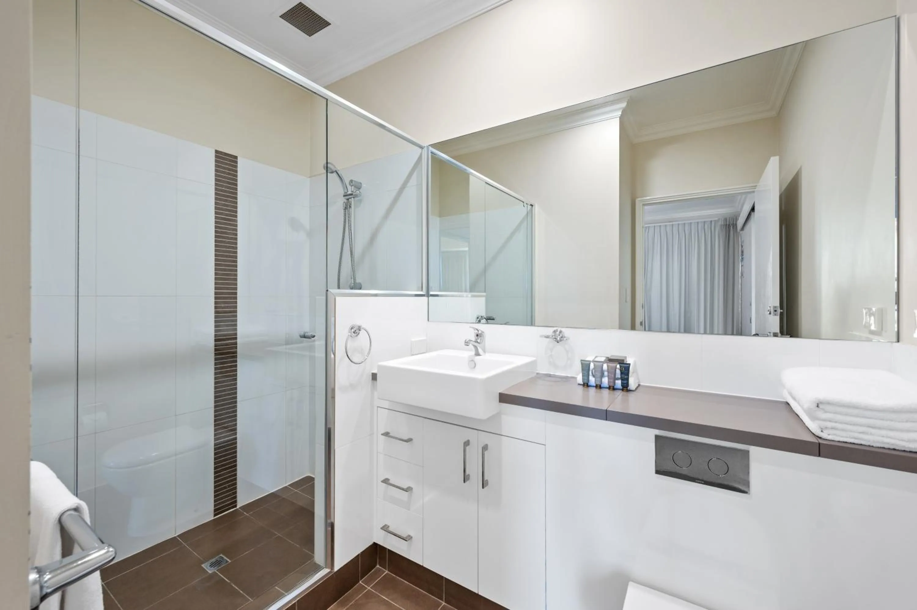 Shower in Dolphin Quay Apartments