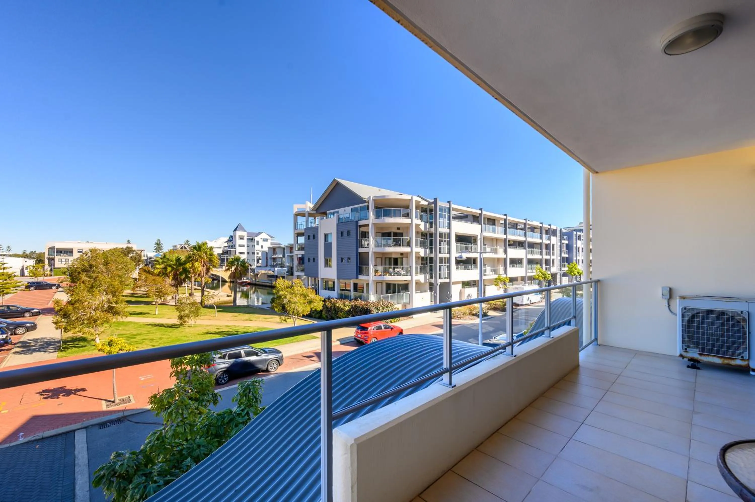 Balcony/Terrace in Dolphin Quay Apartments
