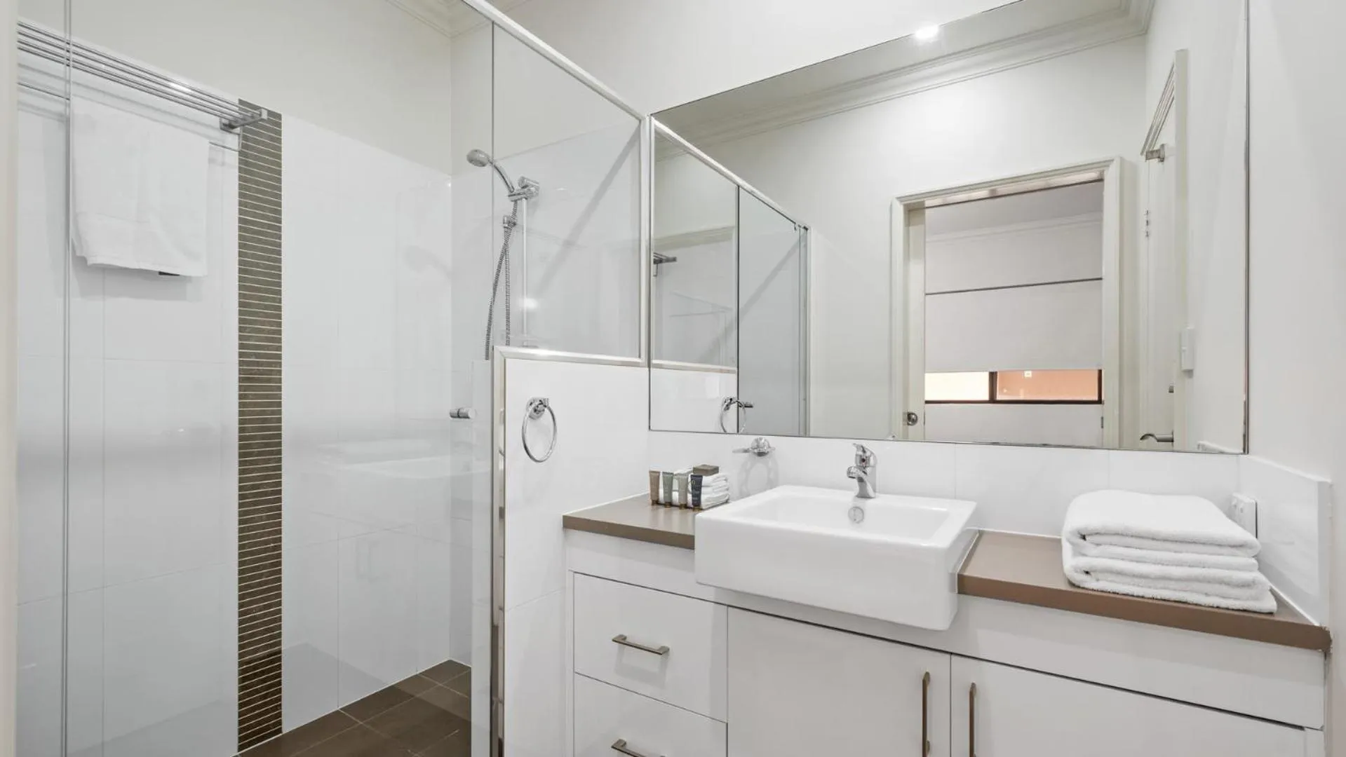 Bathroom in Dolphin Quay Apartments